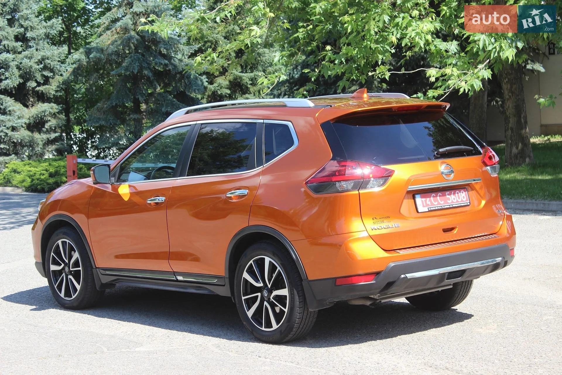 2017 Nissan Rogue - мініатюра 9