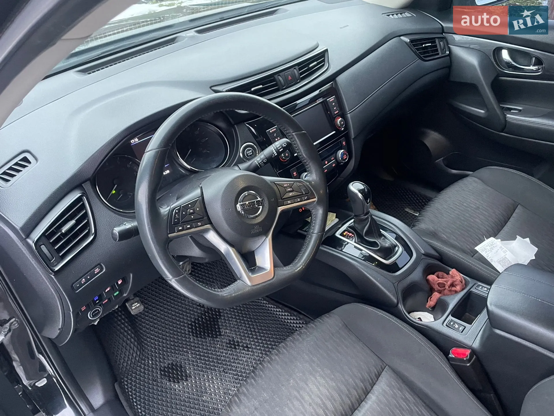 2017 Nissan Rogue - мініатюра 10