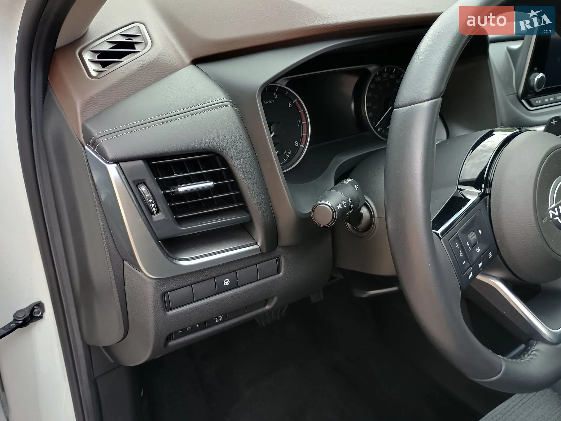 2023 Nissan Rogue - мініатюра 27