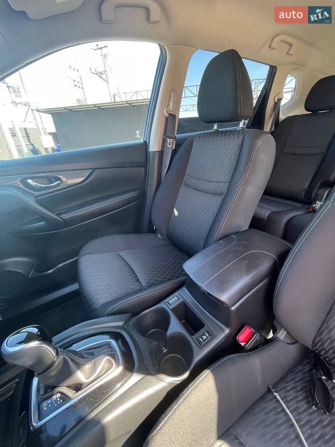 2020 Nissan Rogue - мініатюра 12