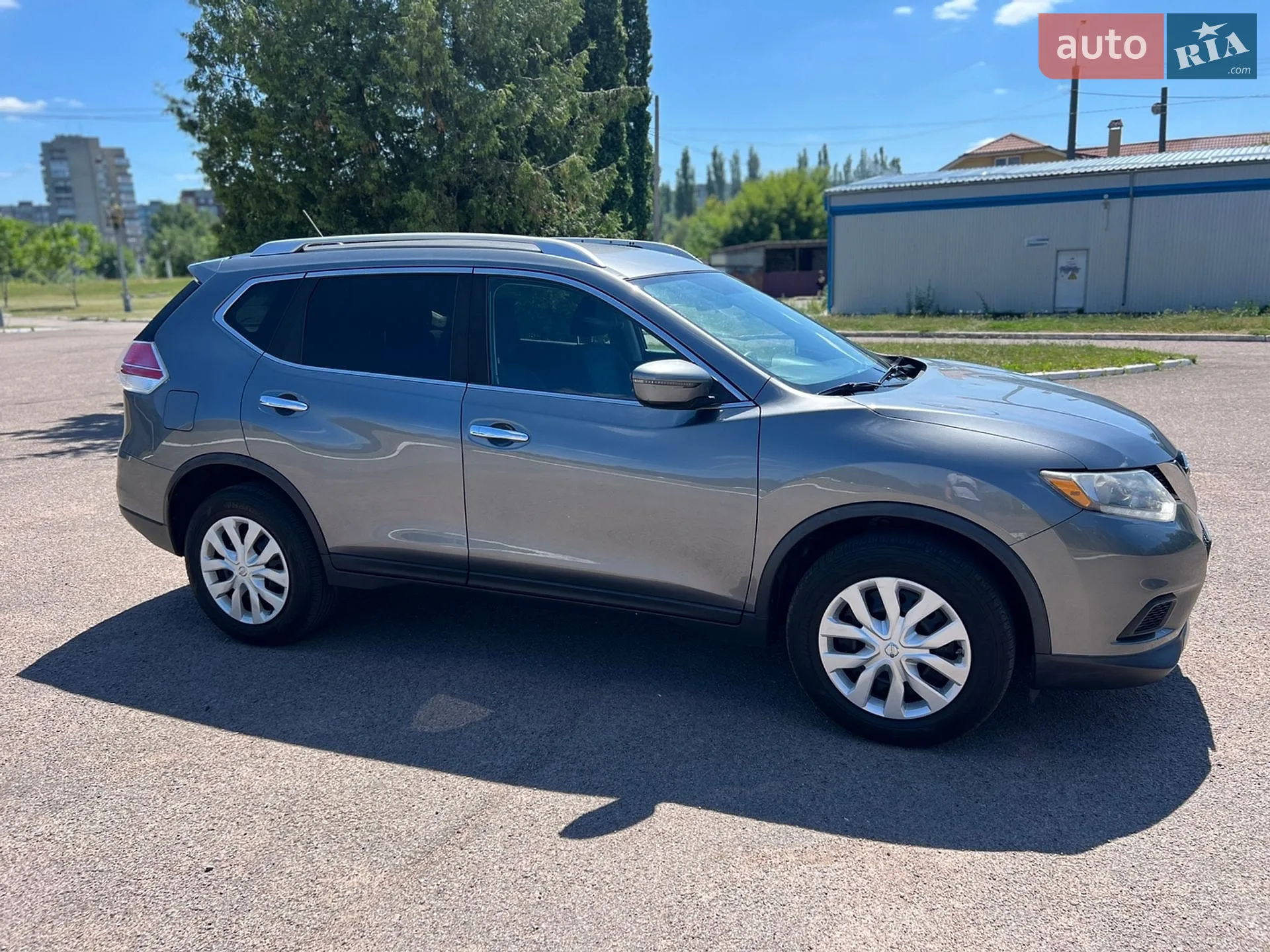 2016 Nissan Rogue - мініатюра 2