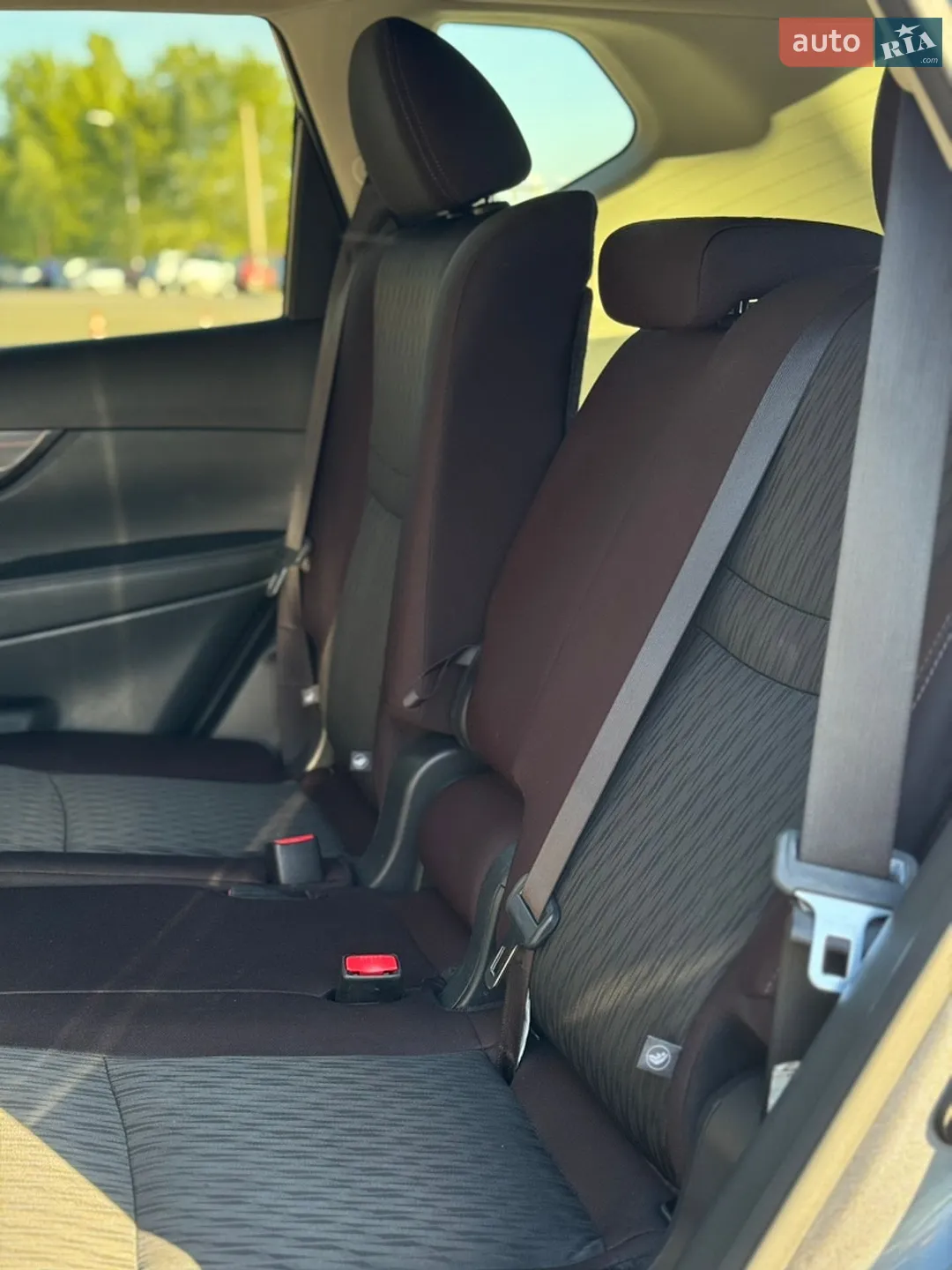 2018 Nissan Rogue - мініатюра 31