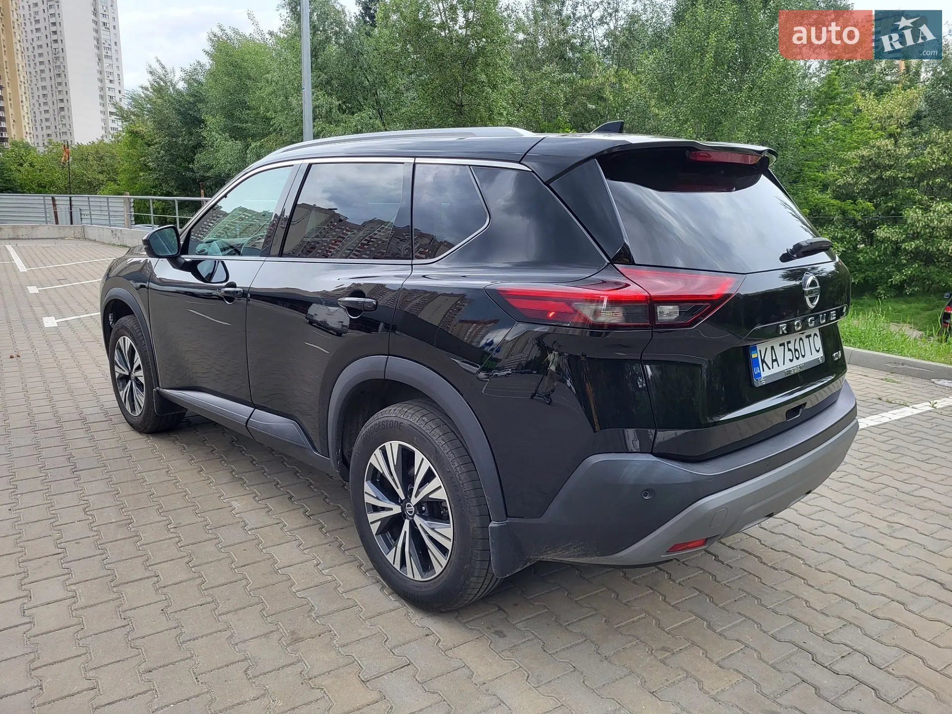 2021 Nissan Rogue - мініатюра 10