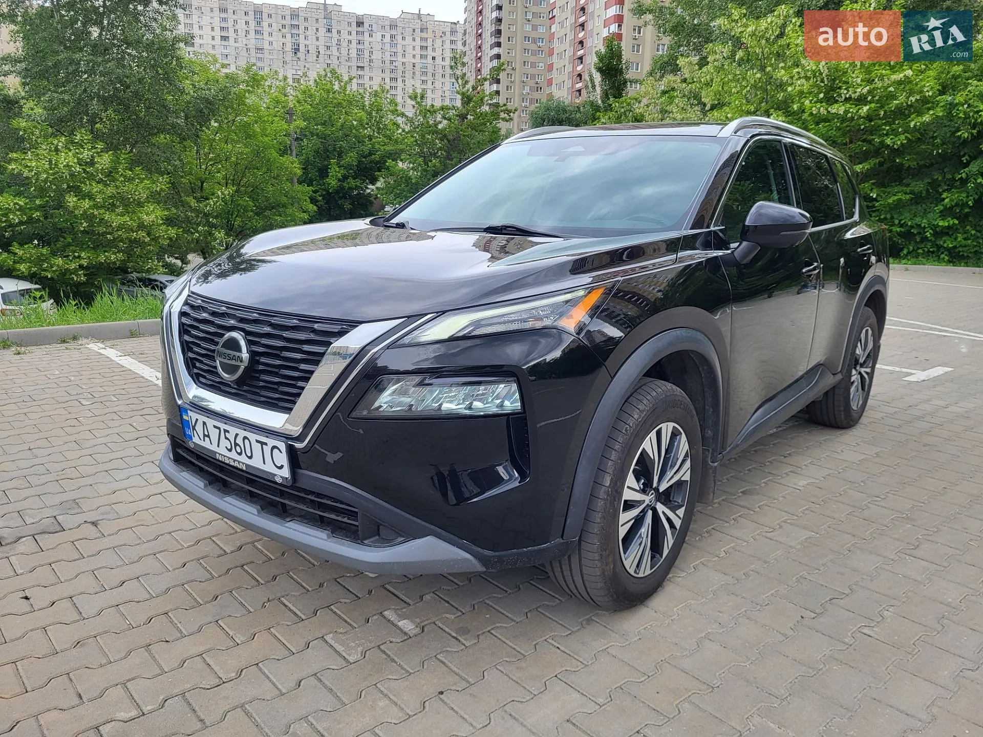 2021 Nissan Rogue - мініатюра 2