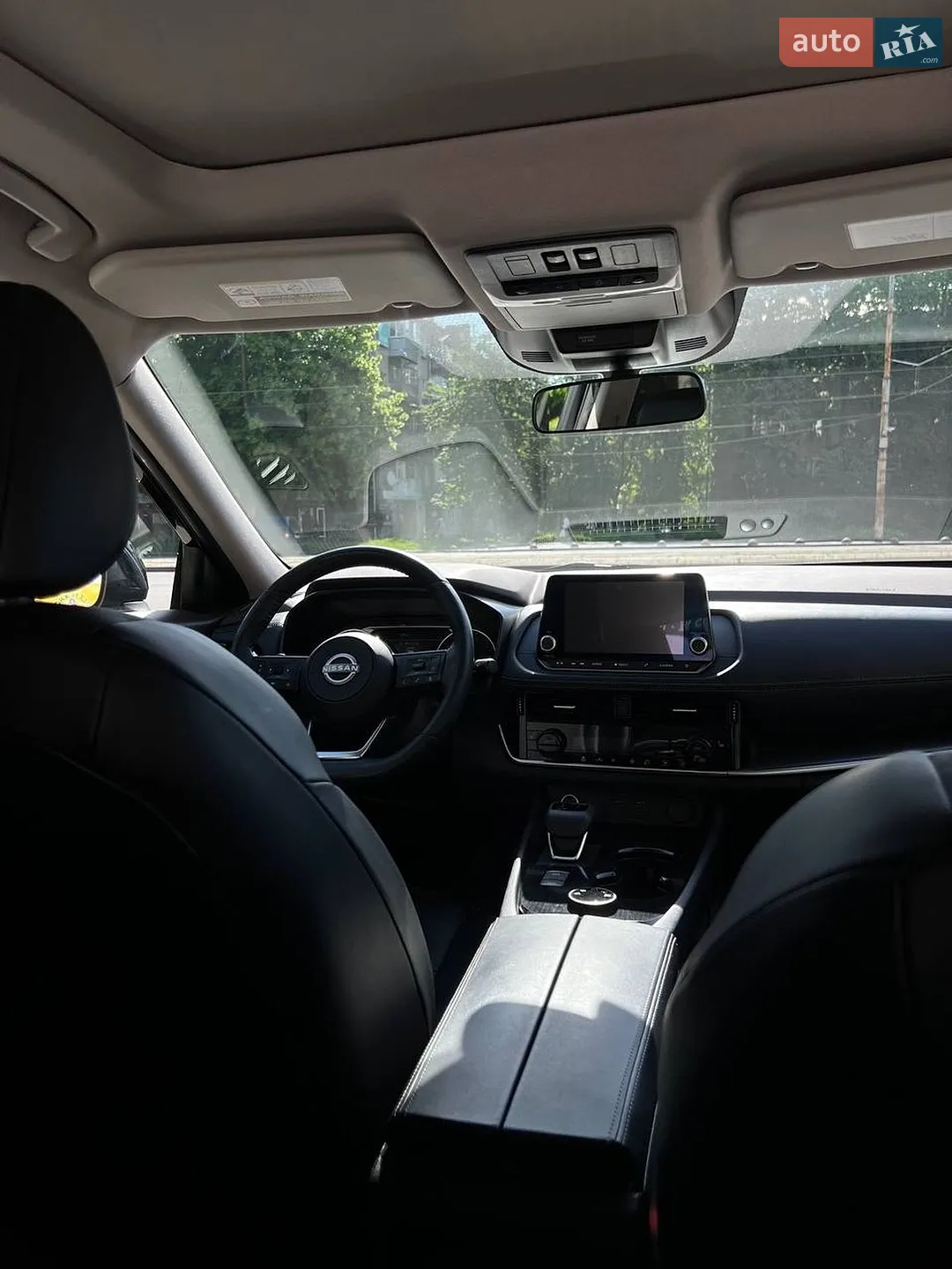 2021 Nissan Rogue - мініатюра 17