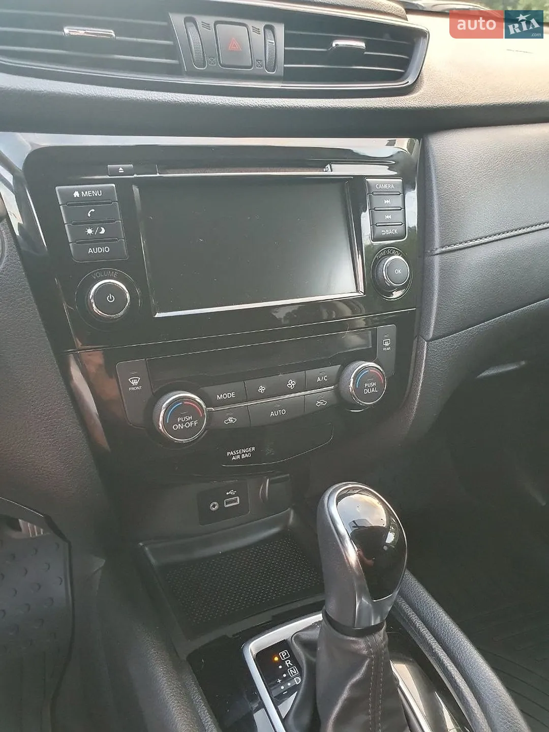 2018 Nissan Rogue - мініатюра 18