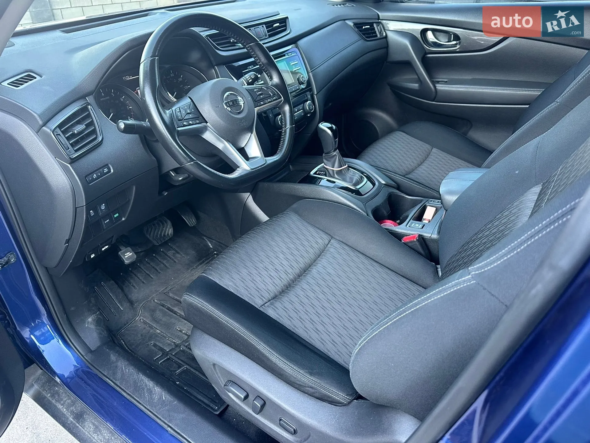 2017 Nissan Rogue - мініатюра 7