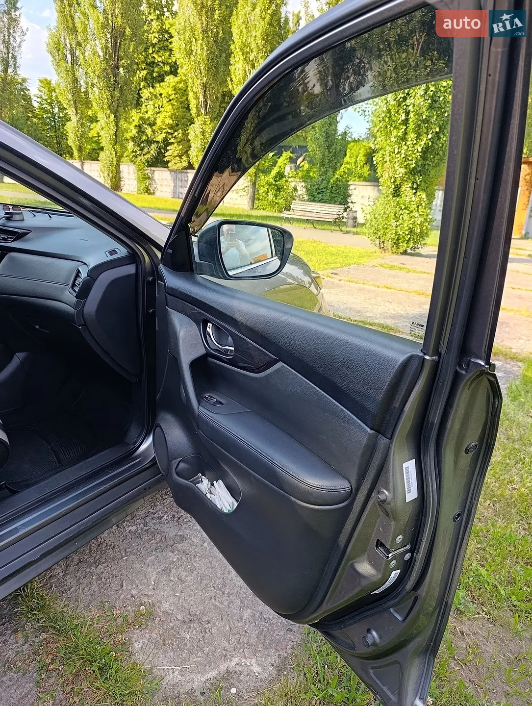 2018 Nissan Rogue - мініатюра 9