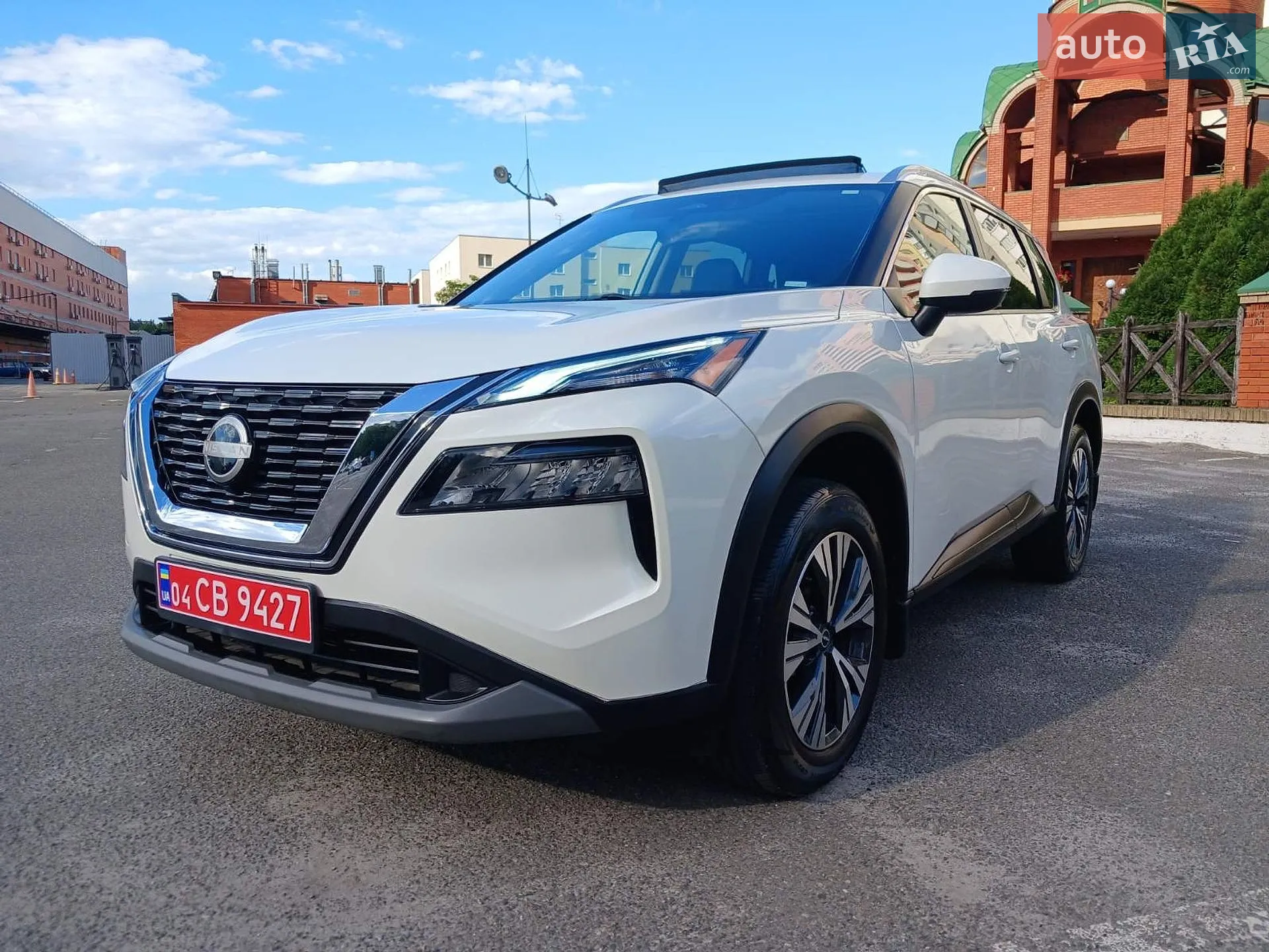 2022 Nissan Rogue - фото 1