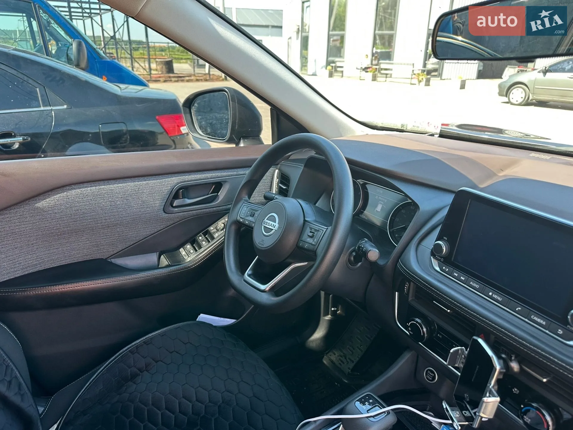 2021 Nissan Rogue - мініатюра 15