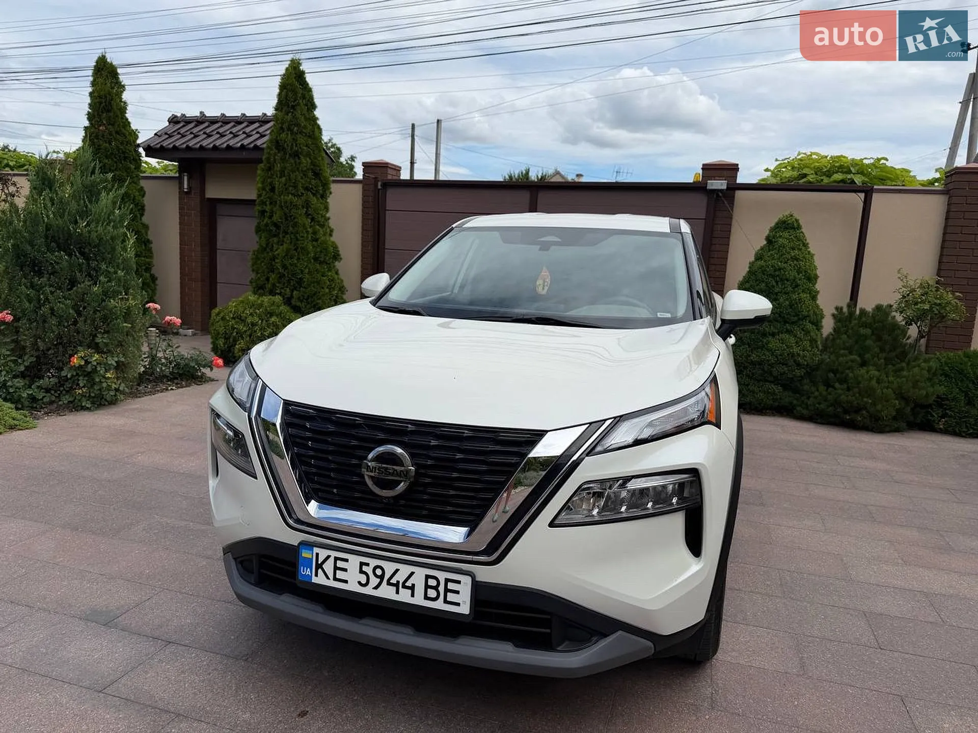 2020 Nissan Rogue - мініатюра 2
