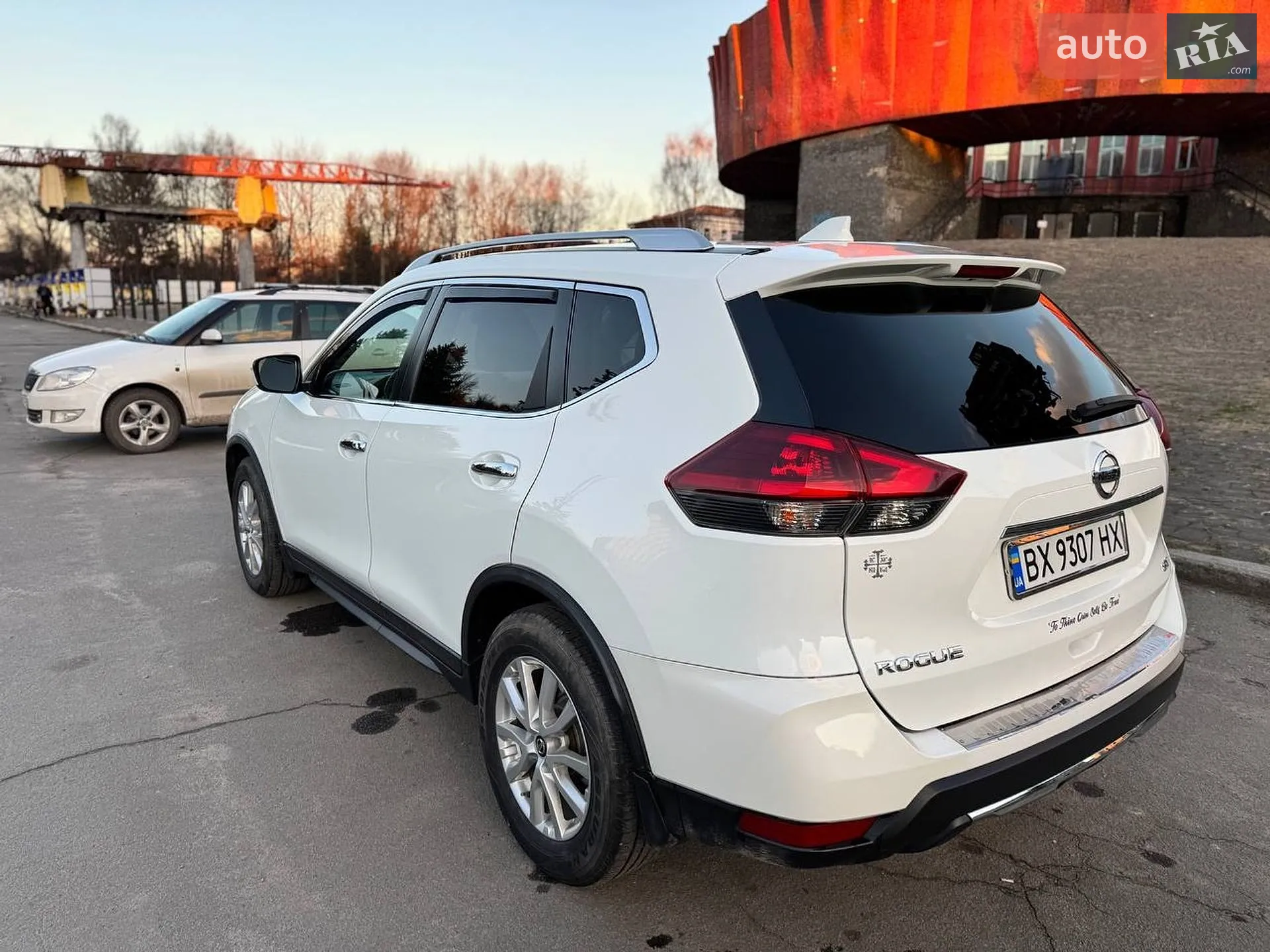 2017 Nissan Rogue - мініатюра 3