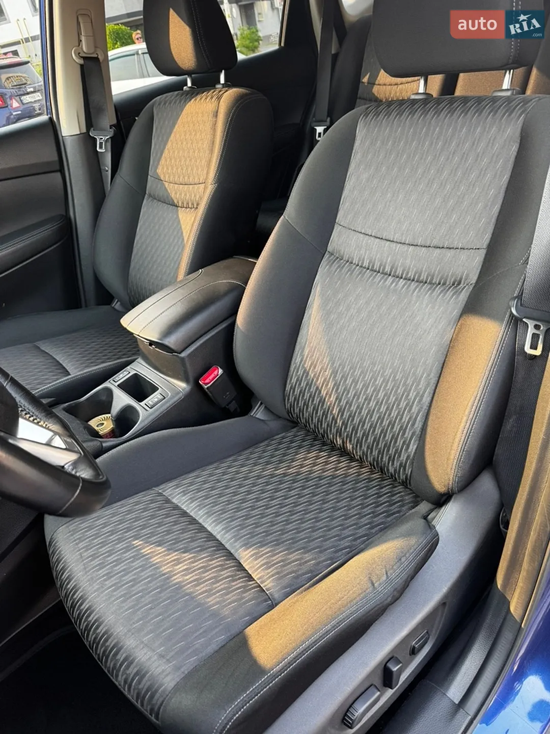 2016 Nissan Rogue - мініатюра 15