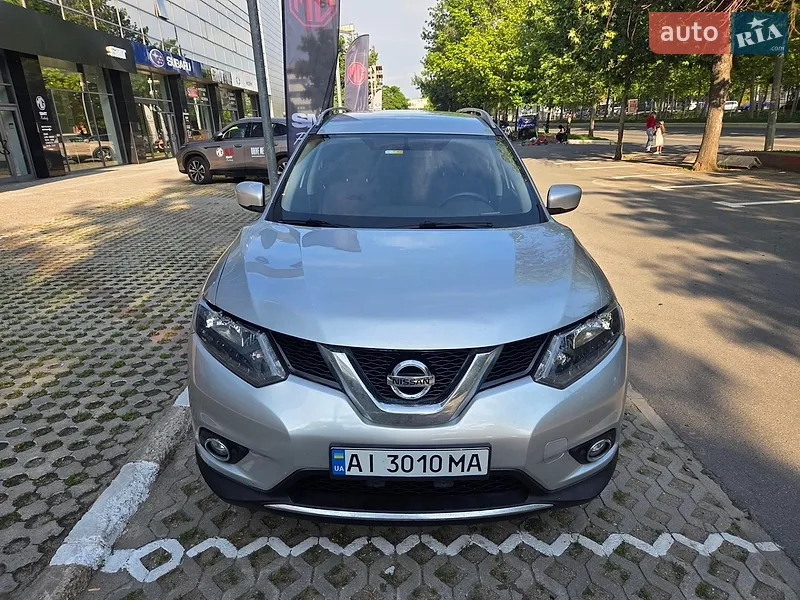 Nissan Rogue