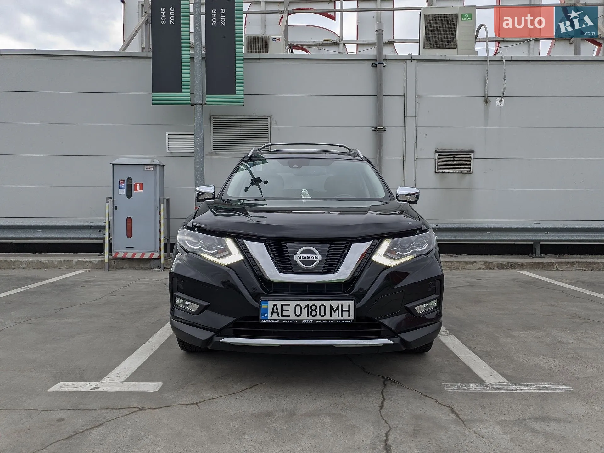 2018 Nissan Rogue - мініатюра 2