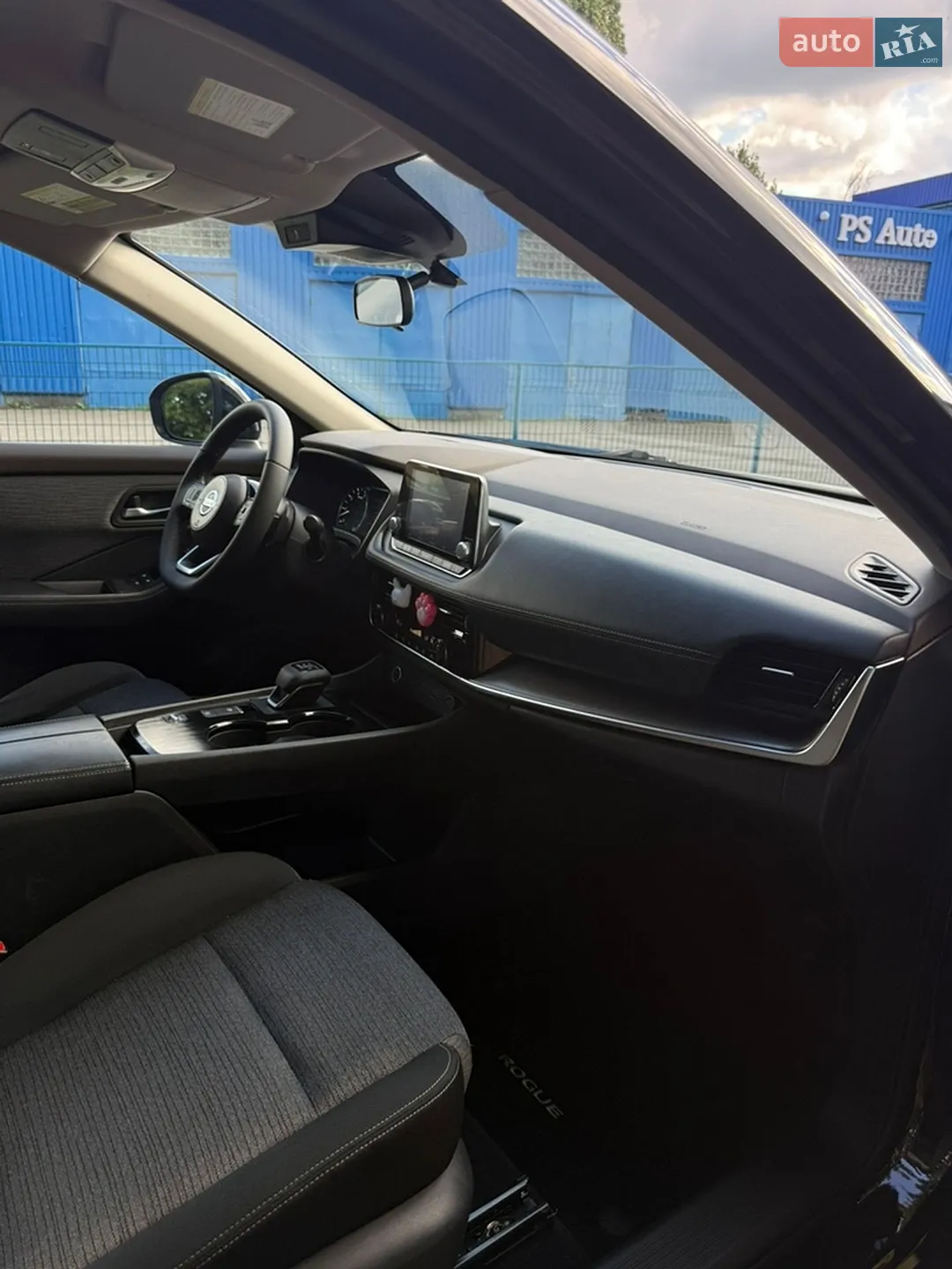 2020 Nissan Rogue - мініатюра 26