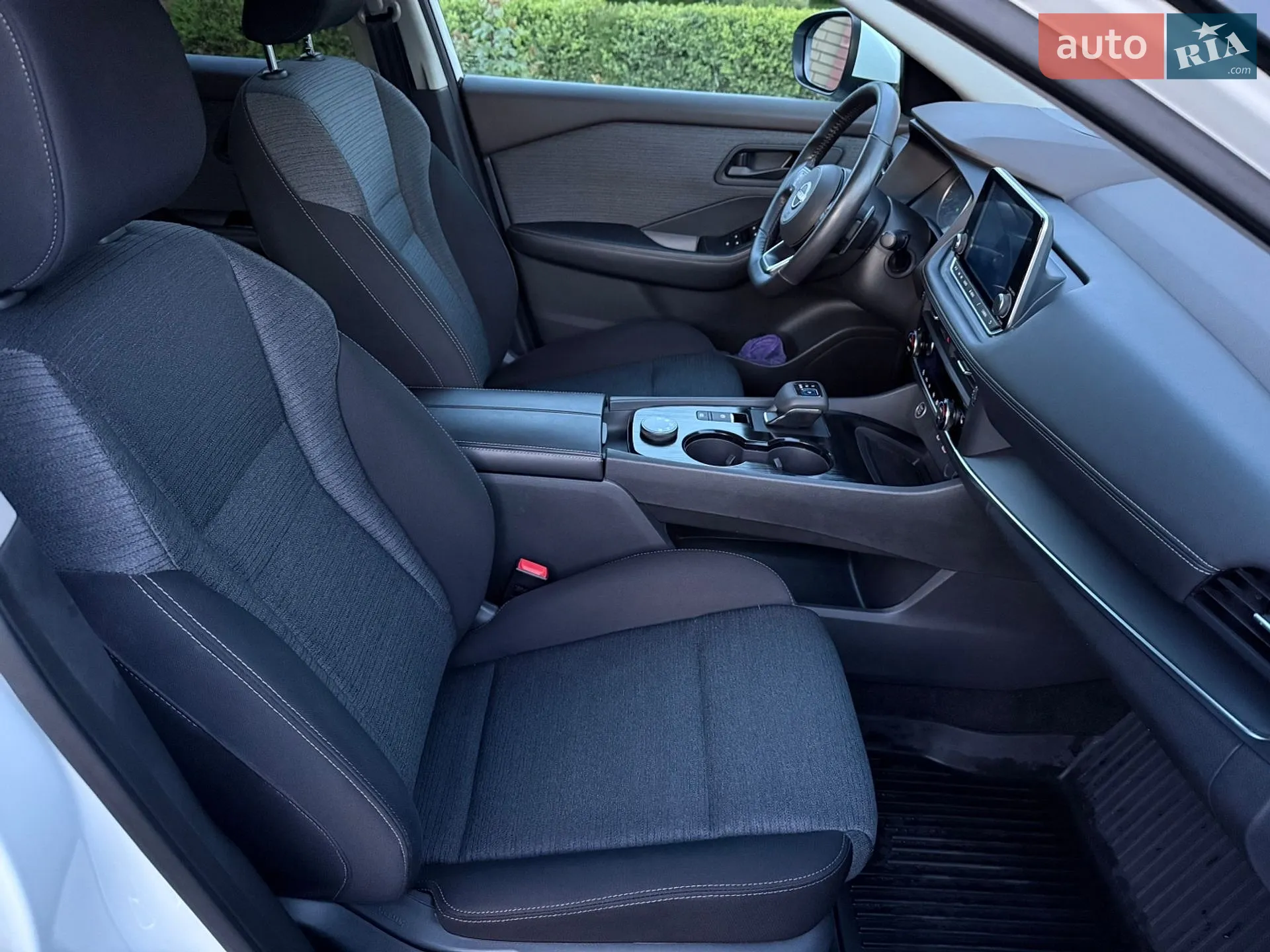 2022 Nissan Rogue - мініатюра 19