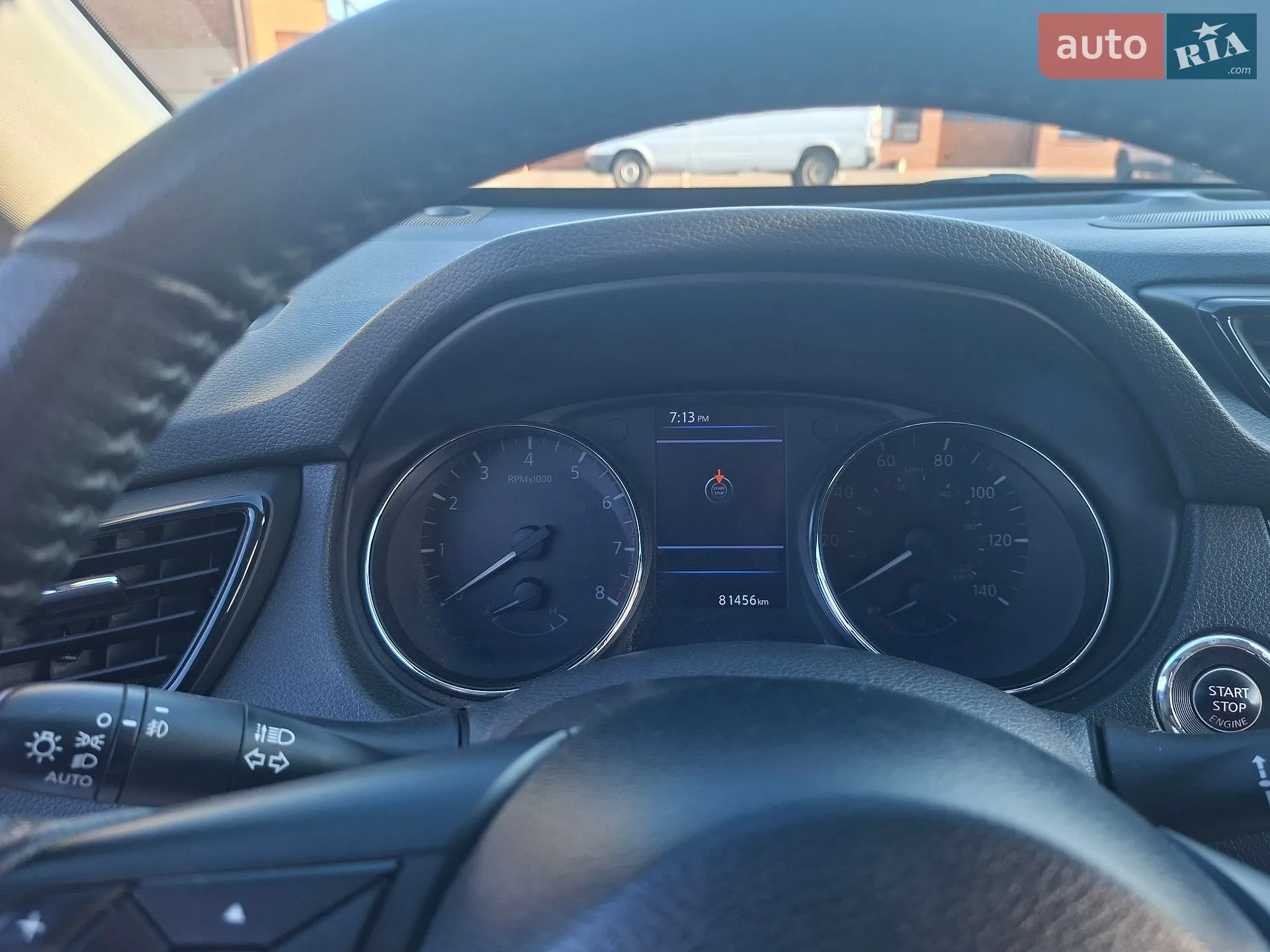 2019 Nissan Rogue - мініатюра 12