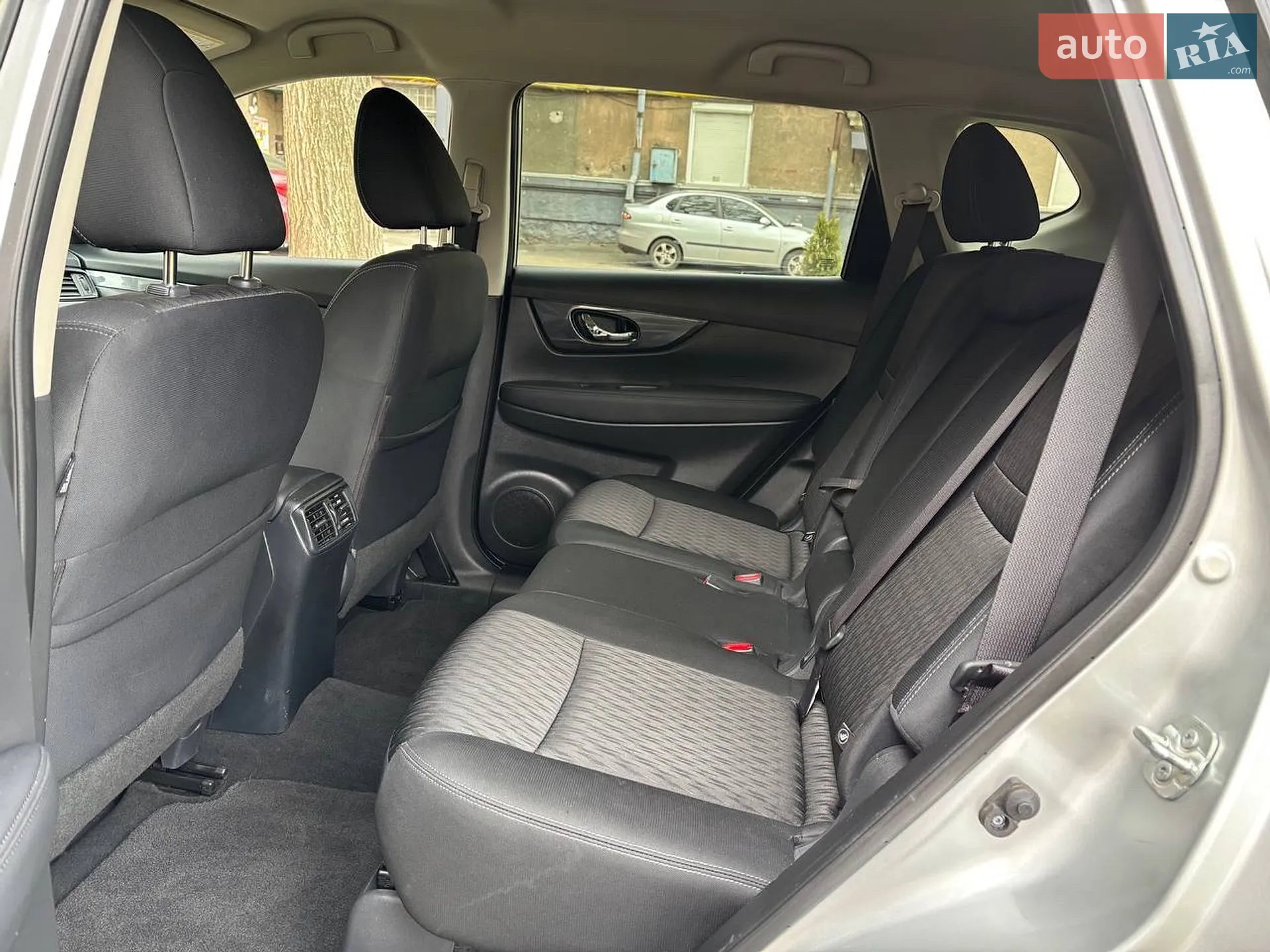 2020 Nissan Rogue - мініатюра 25