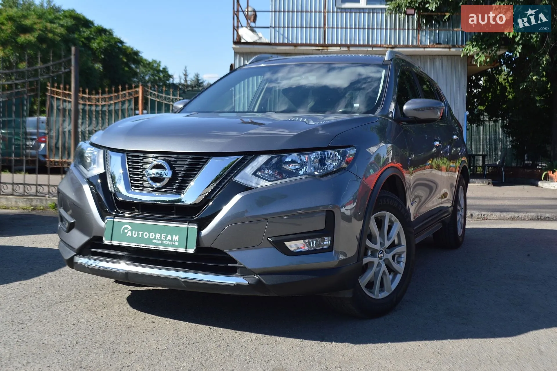 2017 Nissan Rogue - фото 1