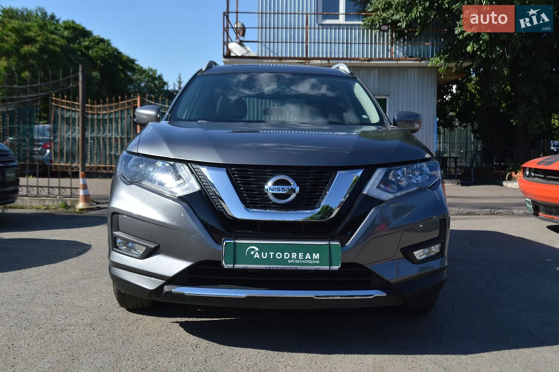 2017 Nissan Rogue - мініатюра 2