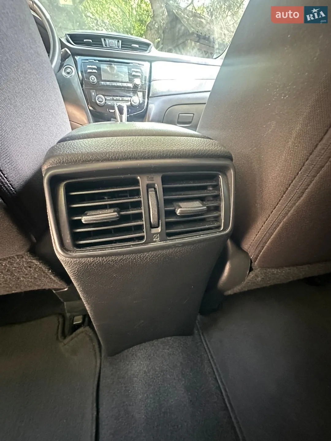 2017 Nissan Rogue - мініатюра 3