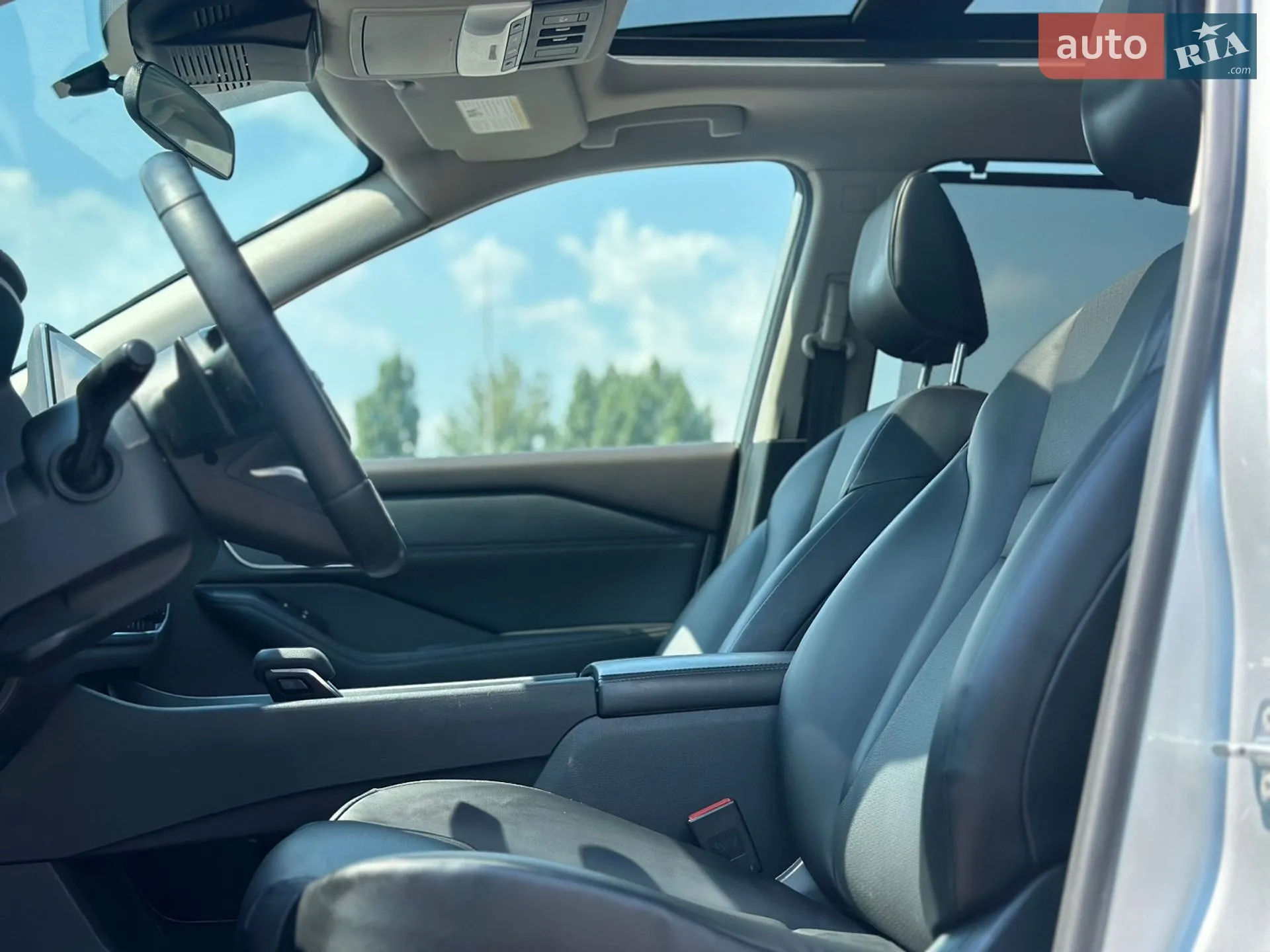 2021 Nissan Rogue - мініатюра 41