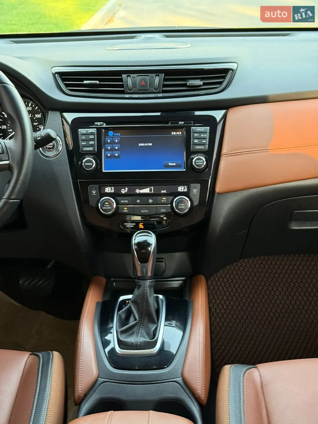 2017 Nissan Rogue - мініатюра 13