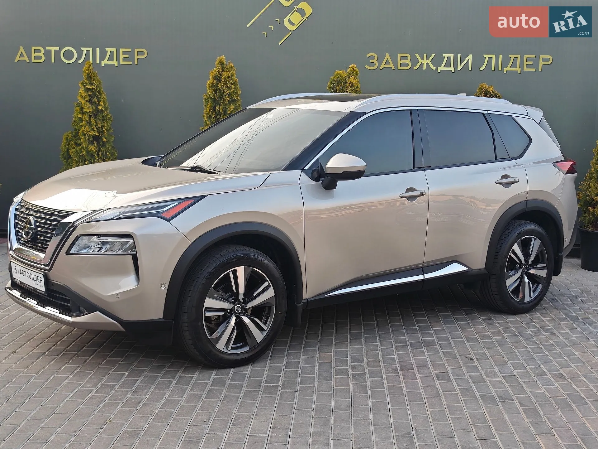 2021 Nissan Rogue - мініатюра 14