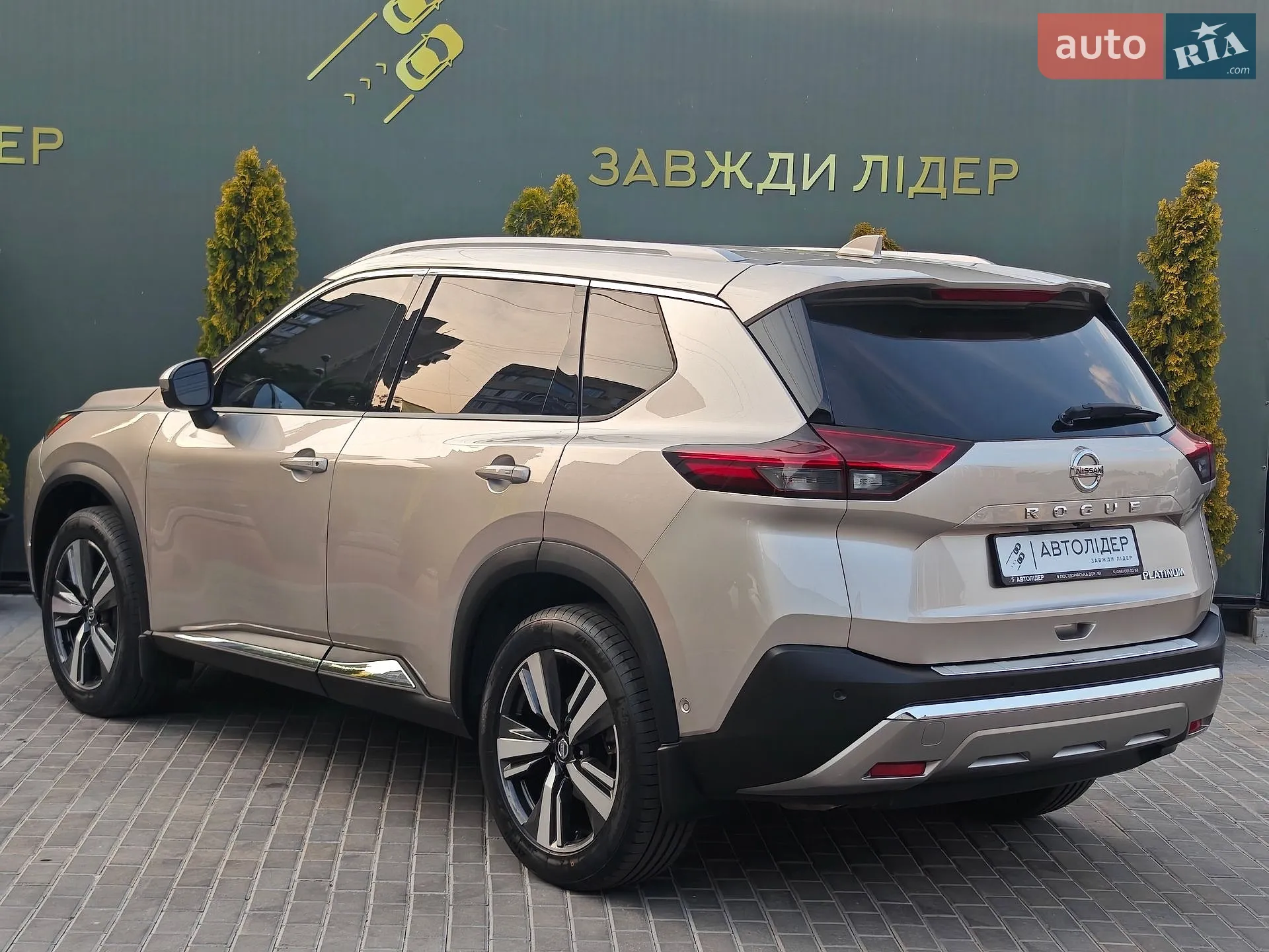 2021 Nissan Rogue - мініатюра 24