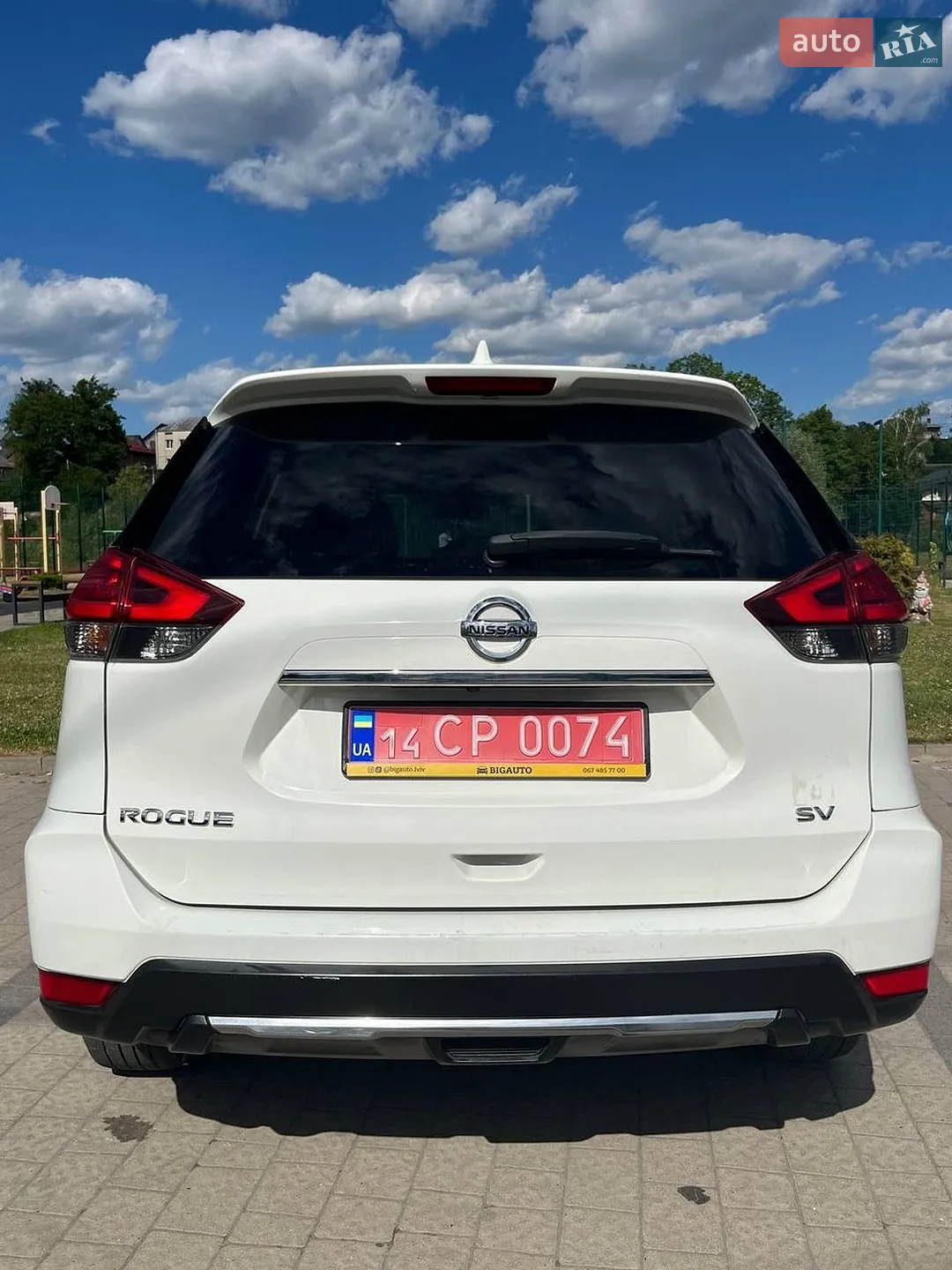 2017 Nissan Rogue - мініатюра 11