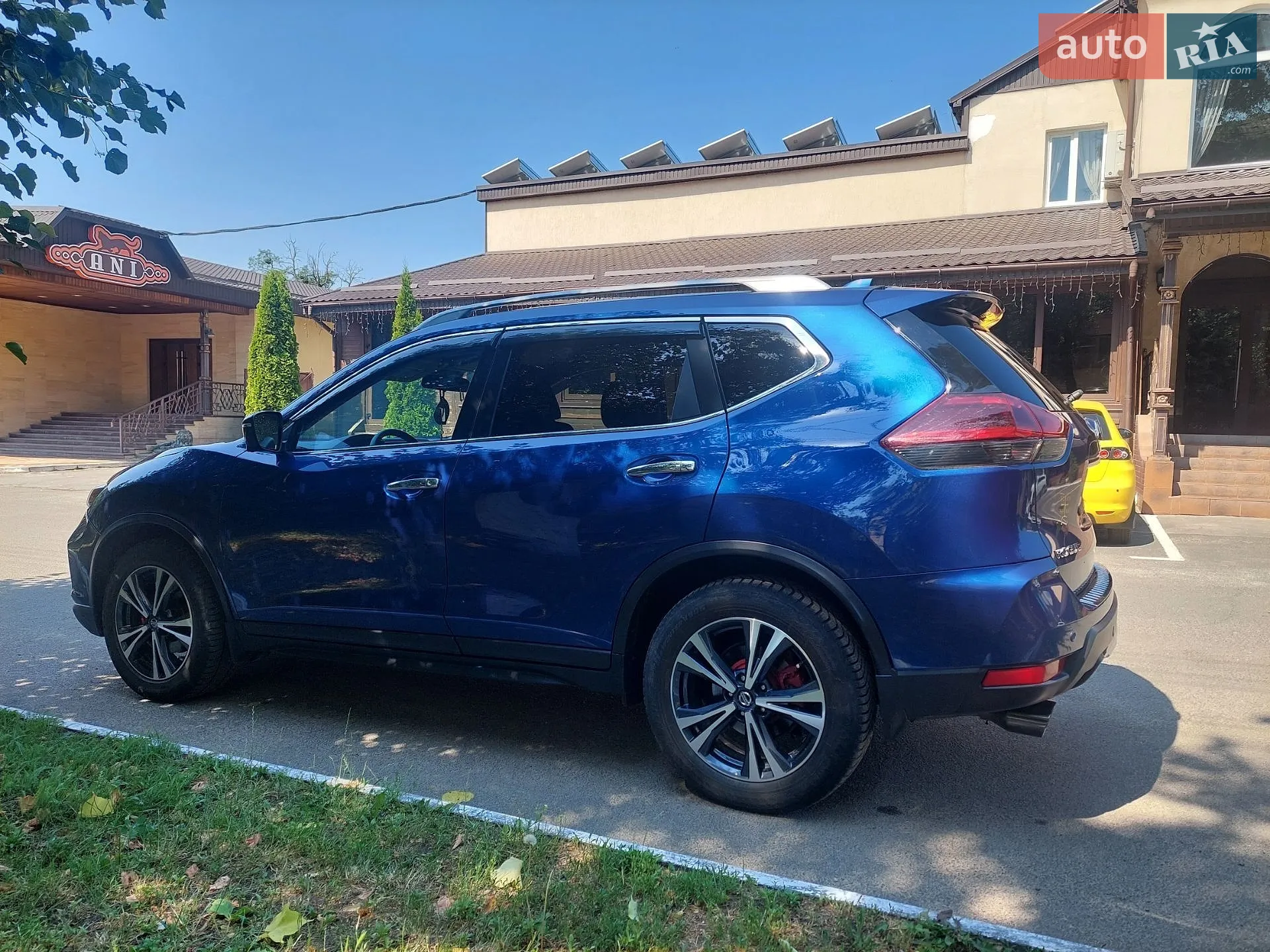 2019 Nissan Rogue - мініатюра 11