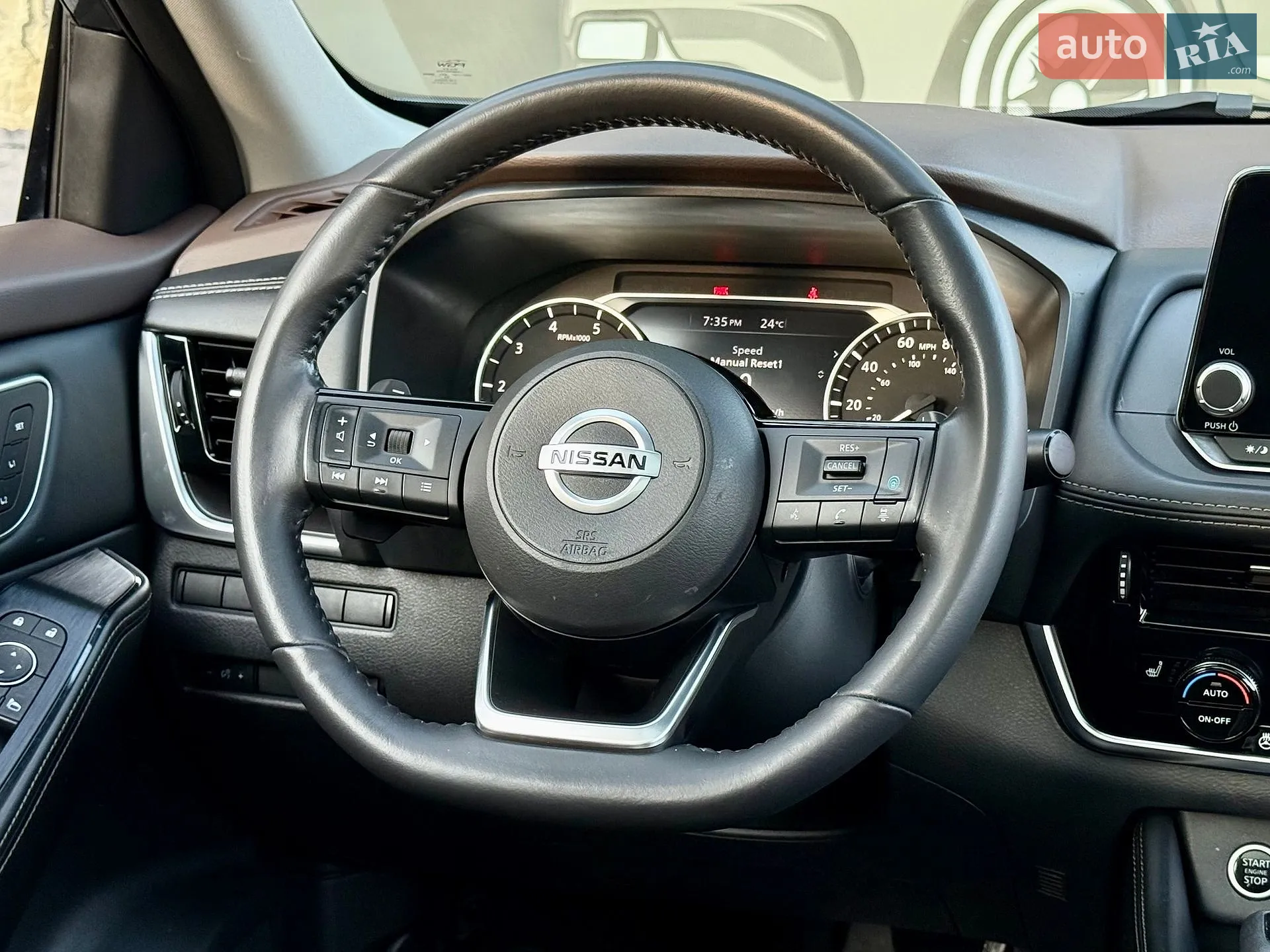 2021 Nissan Rogue - мініатюра 15