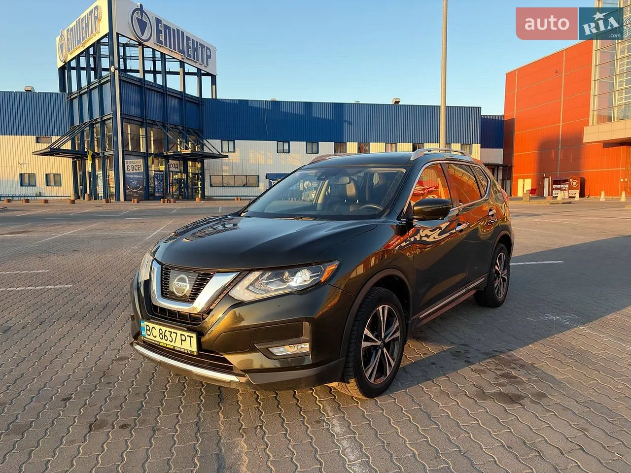 2018 Nissan Rogue - мініатюра 17