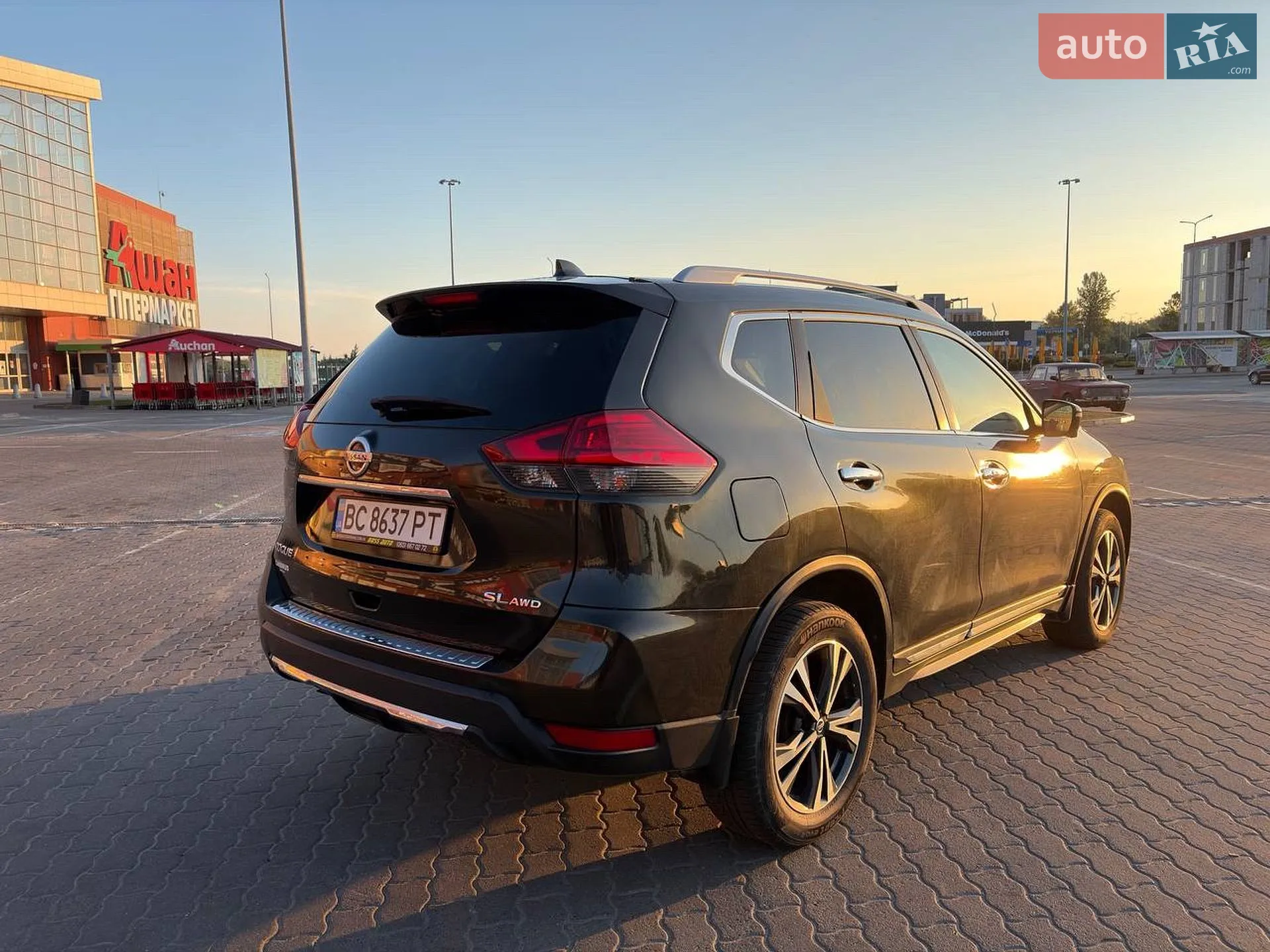 2017 Nissan Rogue - мініатюра 9