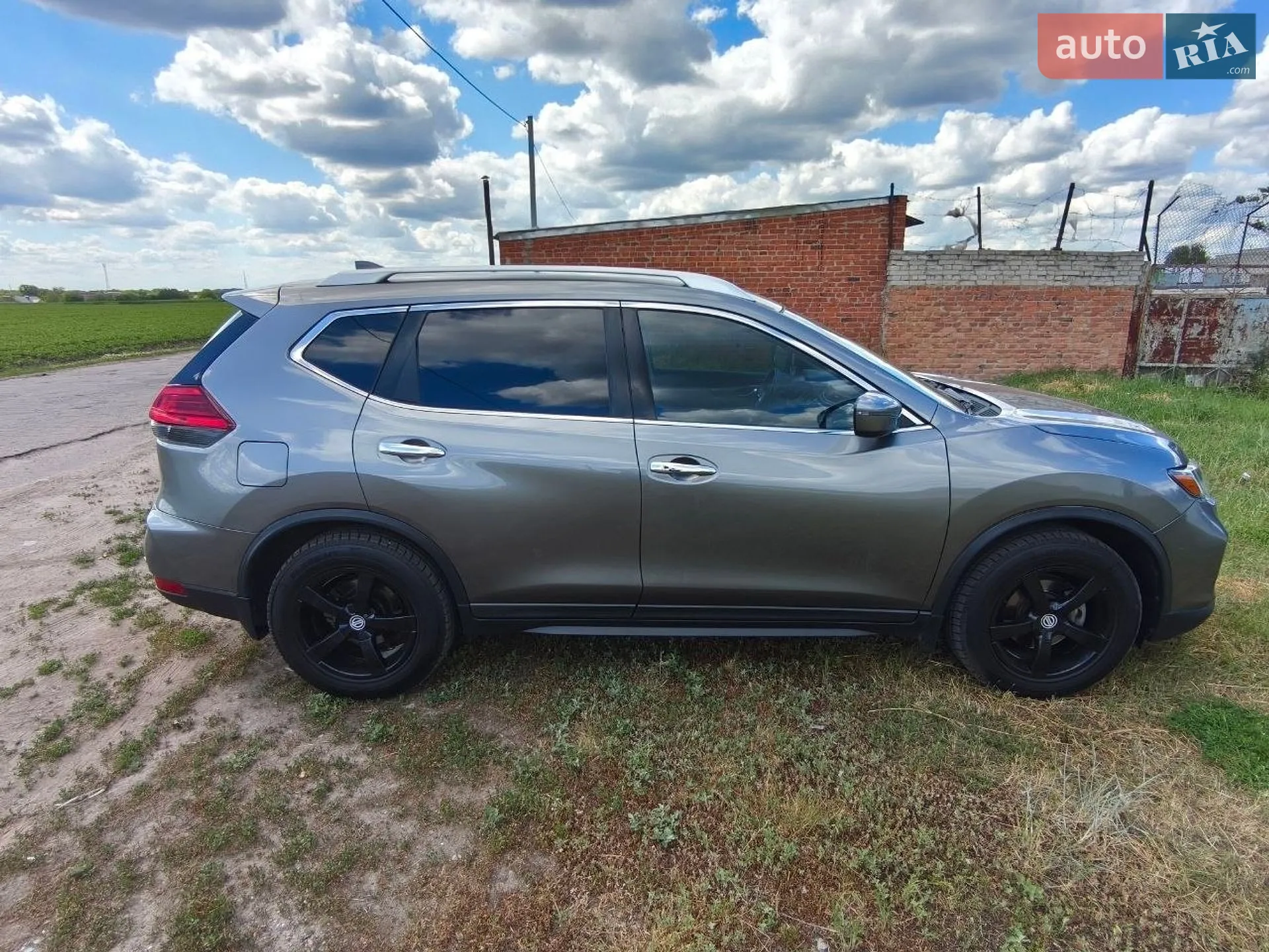 2017 Nissan Rogue - мініатюра 9