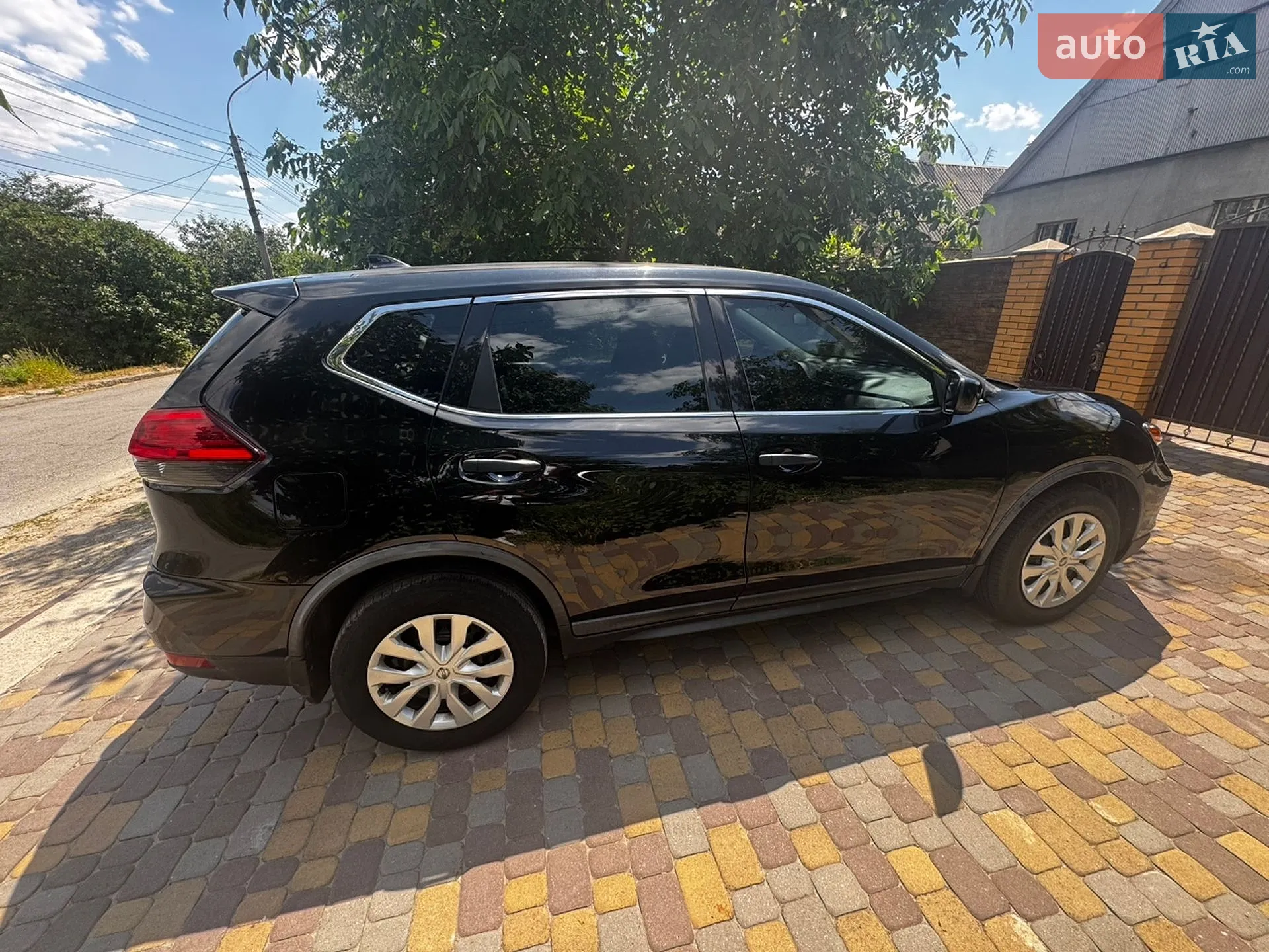 2017 Nissan Rogue - мініатюра 10
