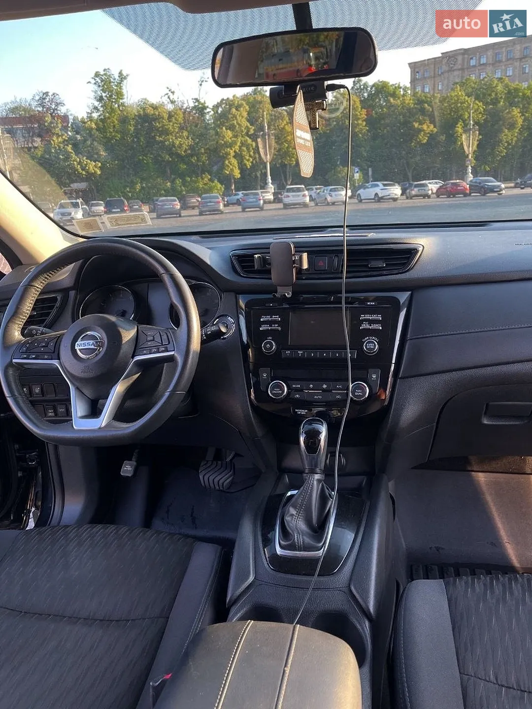 2017 Nissan Rogue - мініатюра 11