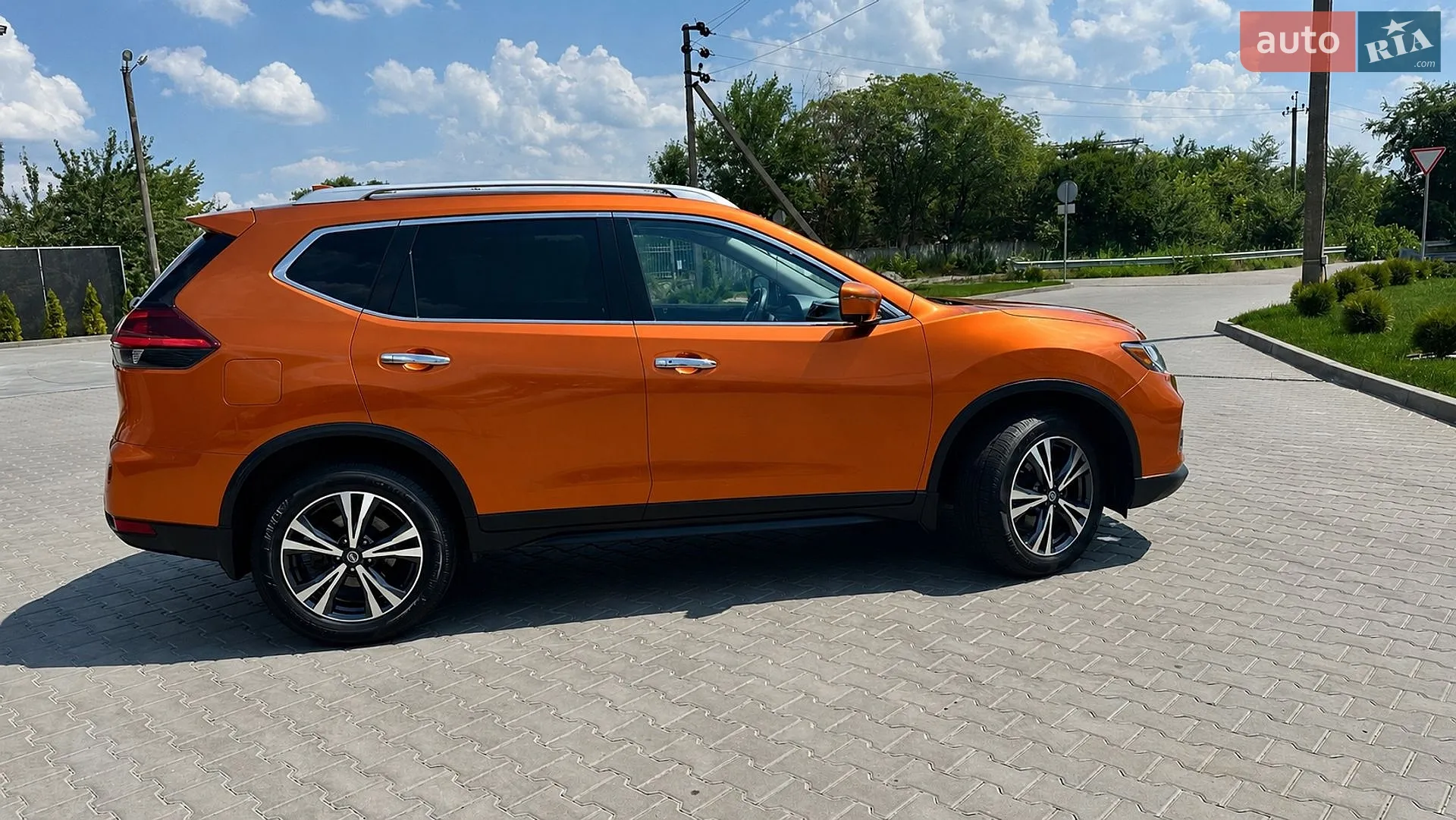 2019 Nissan Rogue - мініатюра 4