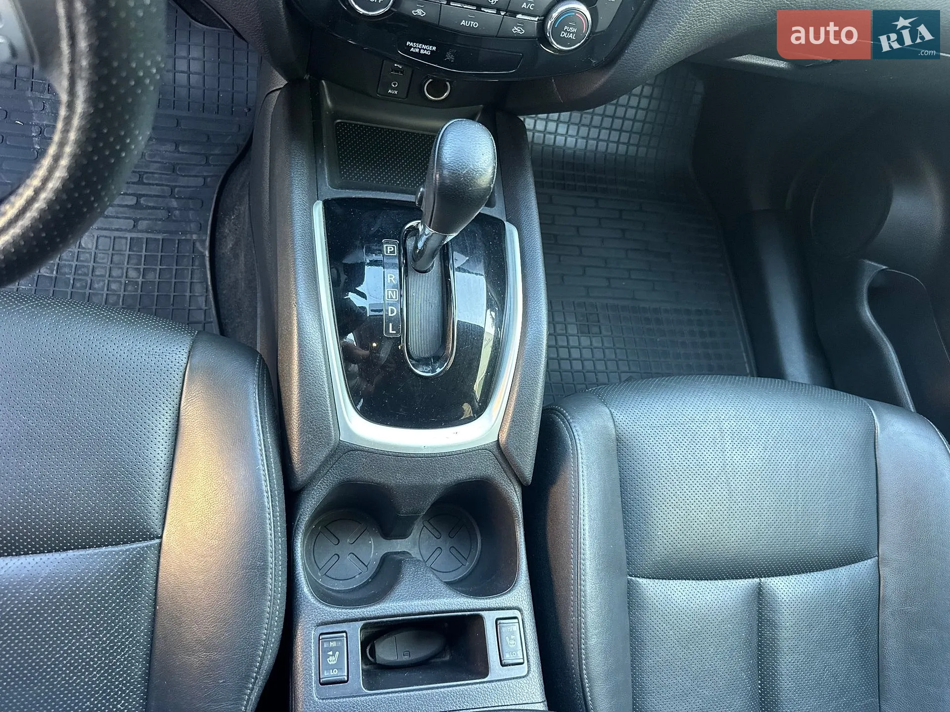 2013 Nissan Rogue - мініатюра 25