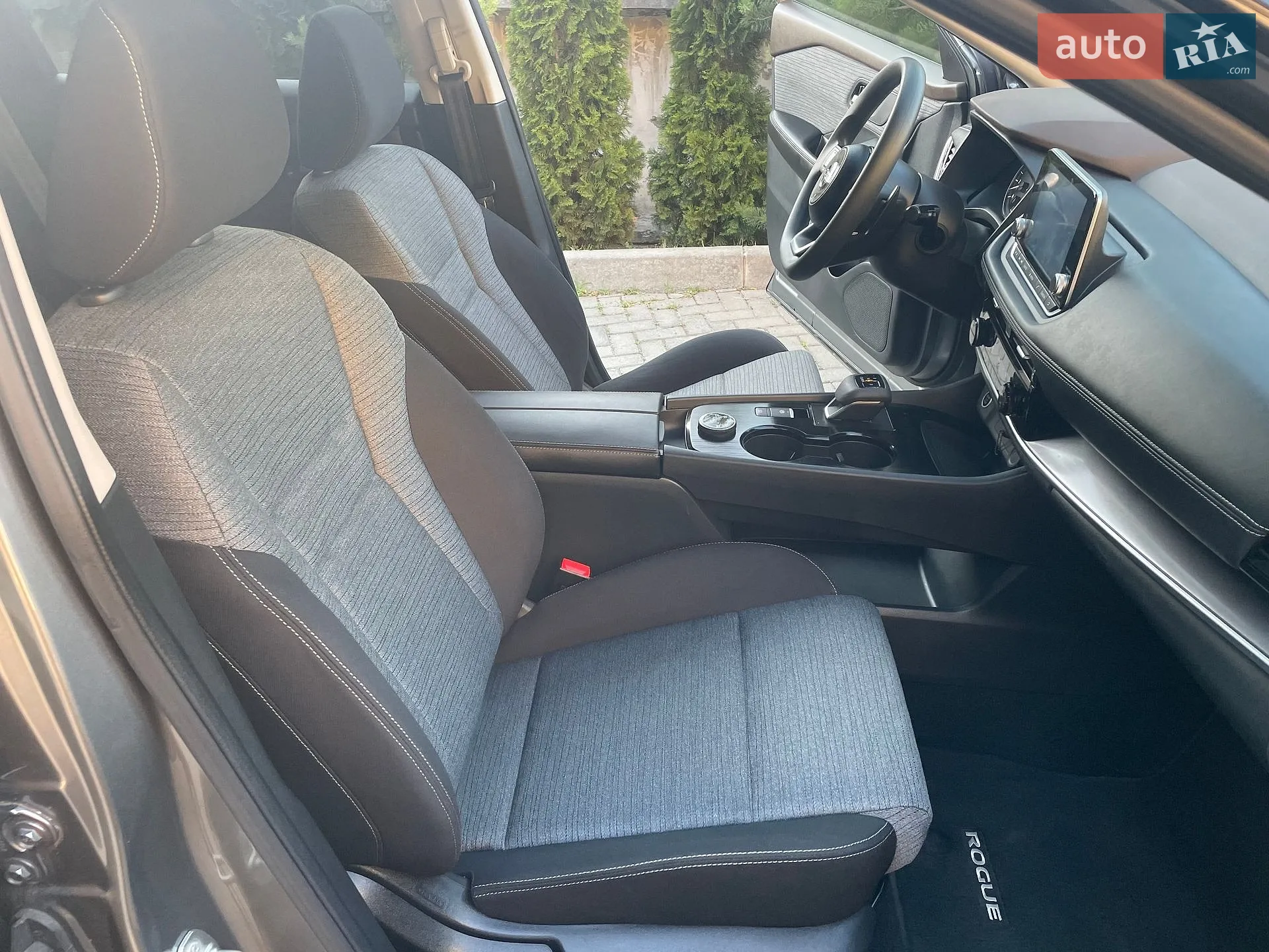 2020 Nissan Rogue - мініатюра 35