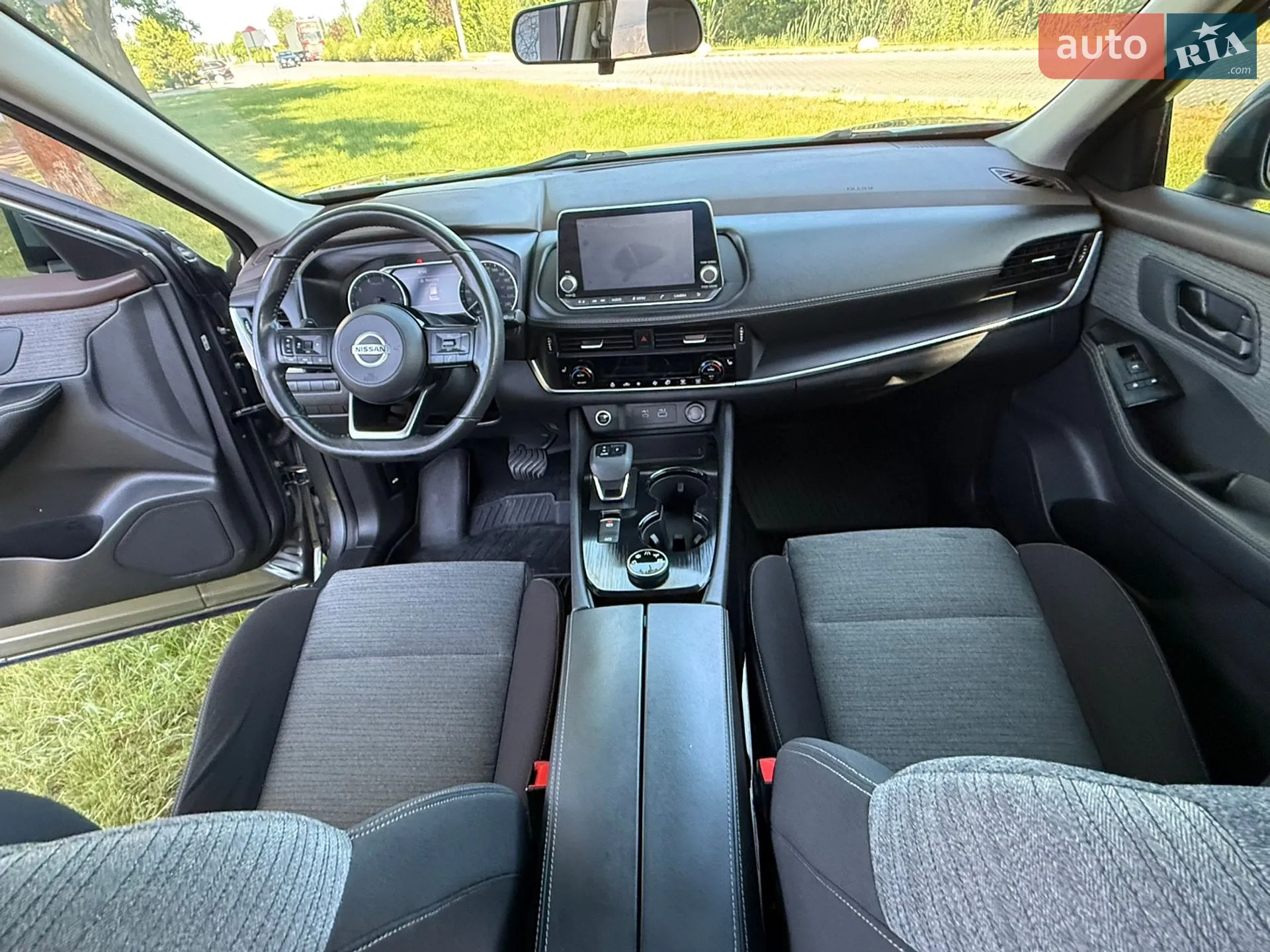 2021 Nissan Rogue - мініатюра 37