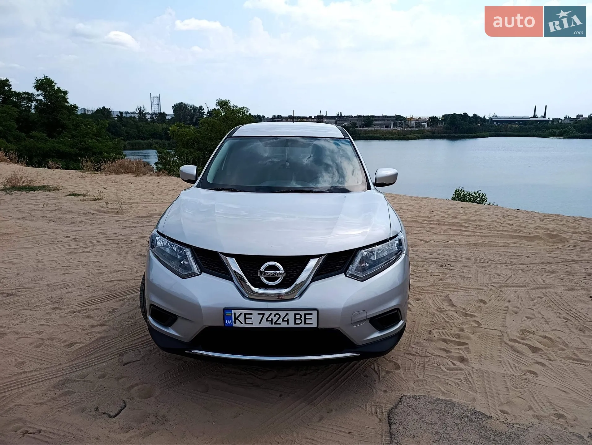 2016 Nissan Rogue - мініатюра 2