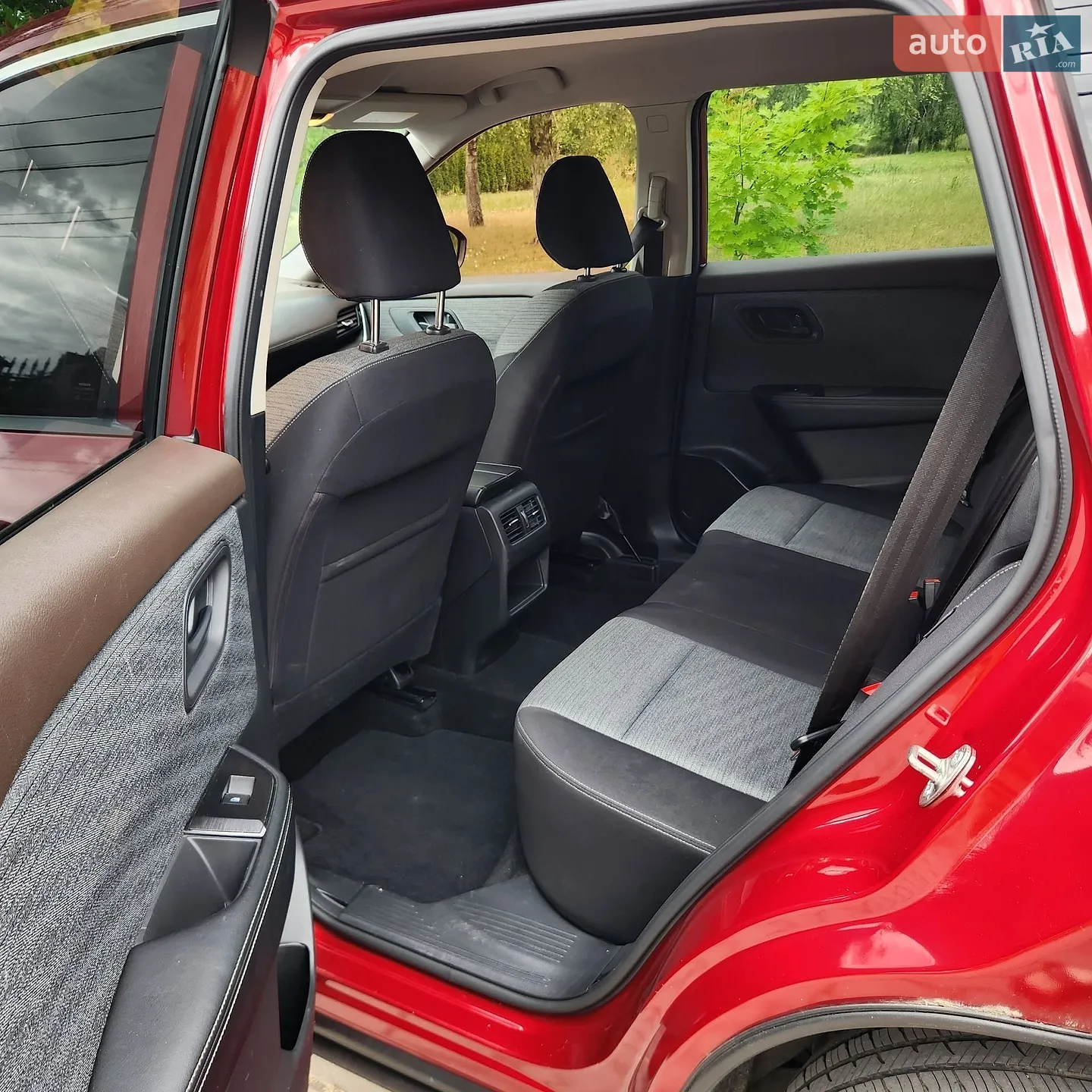 2020 Nissan Rogue - мініатюра 17