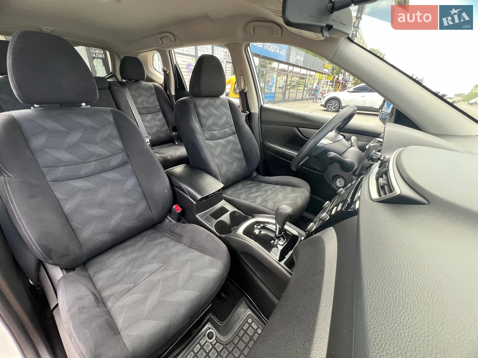 2016 Nissan Rogue - мініатюра 8
