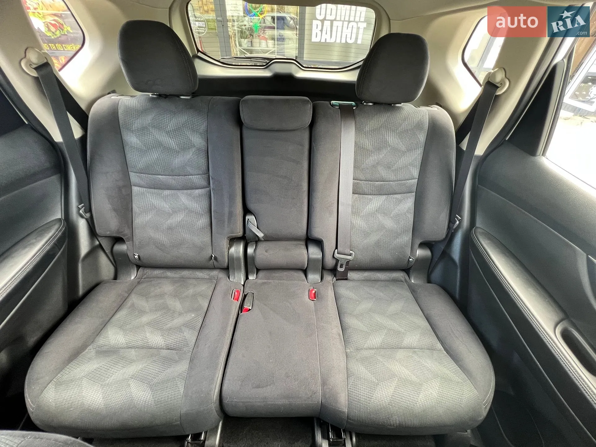 2016 Nissan Rogue - мініатюра 10