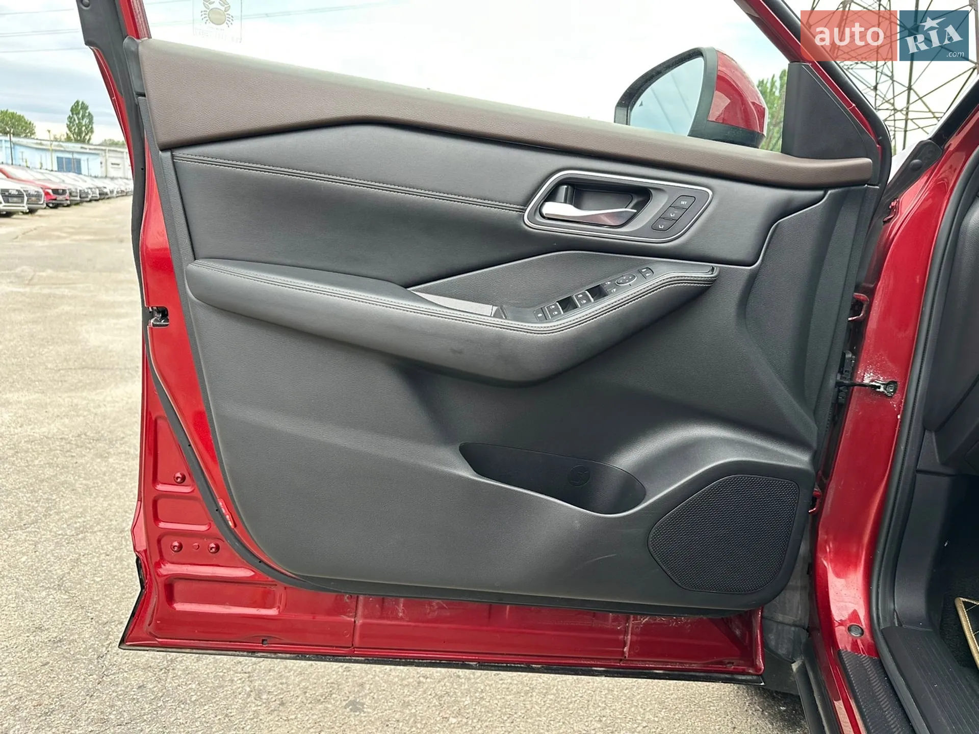 2021 Nissan Rogue - мініатюра 17