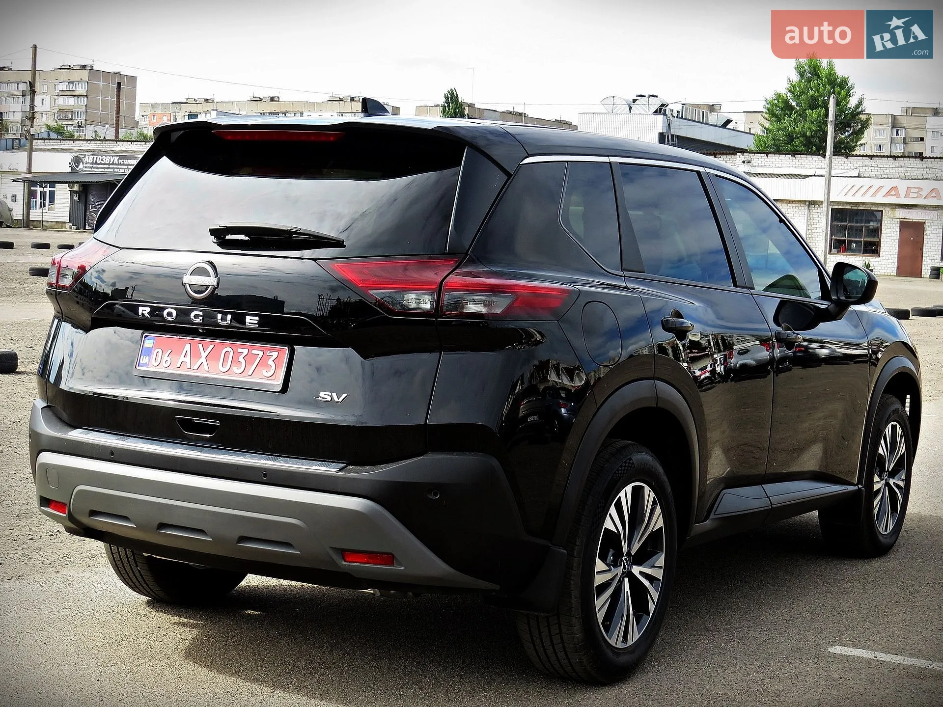 2023 Nissan Rogue - мініатюра 3