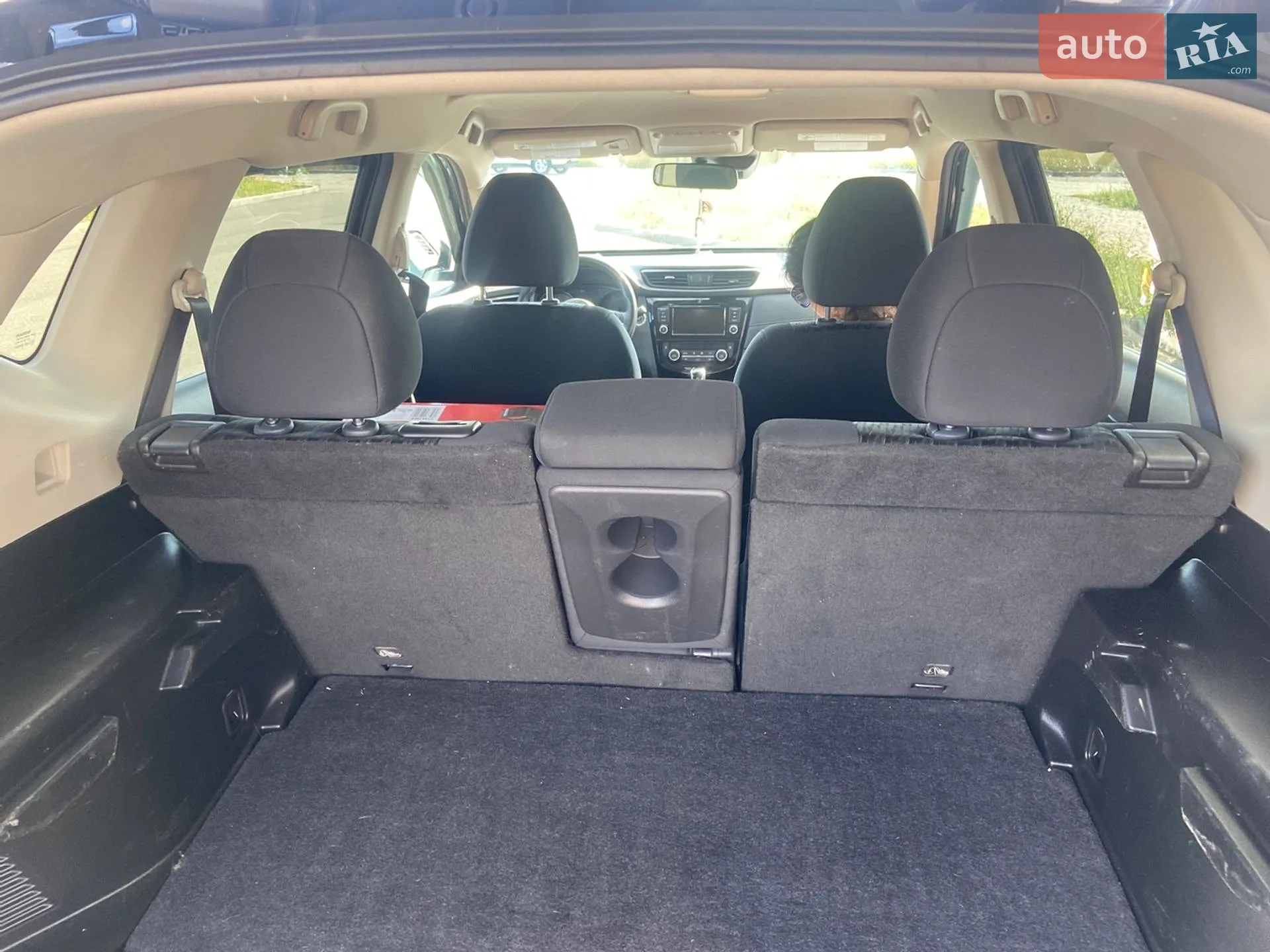 2019 Nissan Rogue - мініатюра 18