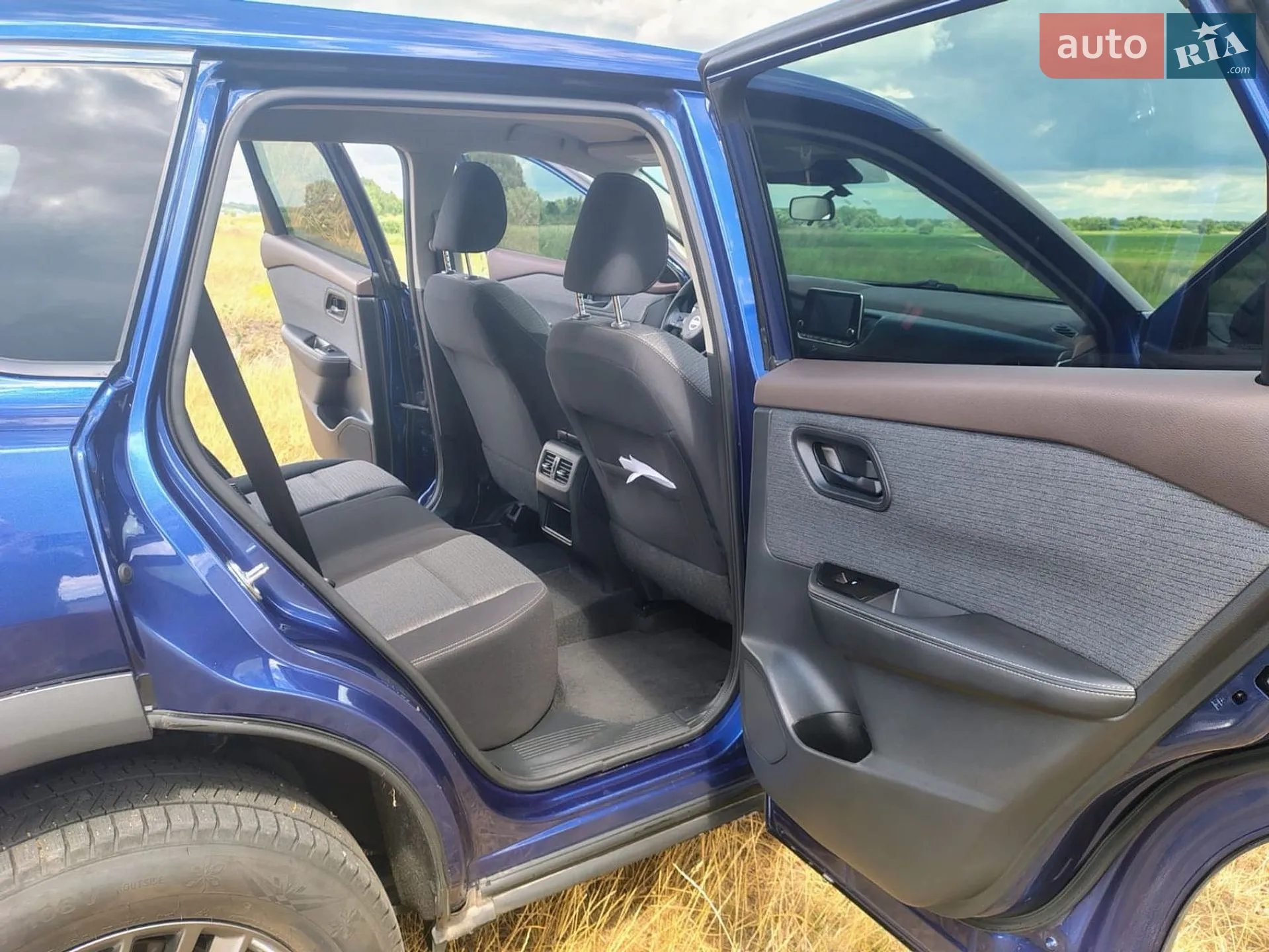 2021 Nissan Rogue - мініатюра 21